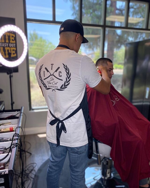 [ I T C  A L L  D A Y ] 📸 Haircut by : @_chepethebarber_ #barbershopconnect #barbersince98 #showcasebarbers #nastybarbers #barbersinctv #nationalbarbersassociation #NBA #Modelo #Corona #LakeElsinore #Ontario #CanyonLake #CanyonHills #Murrieta #temec