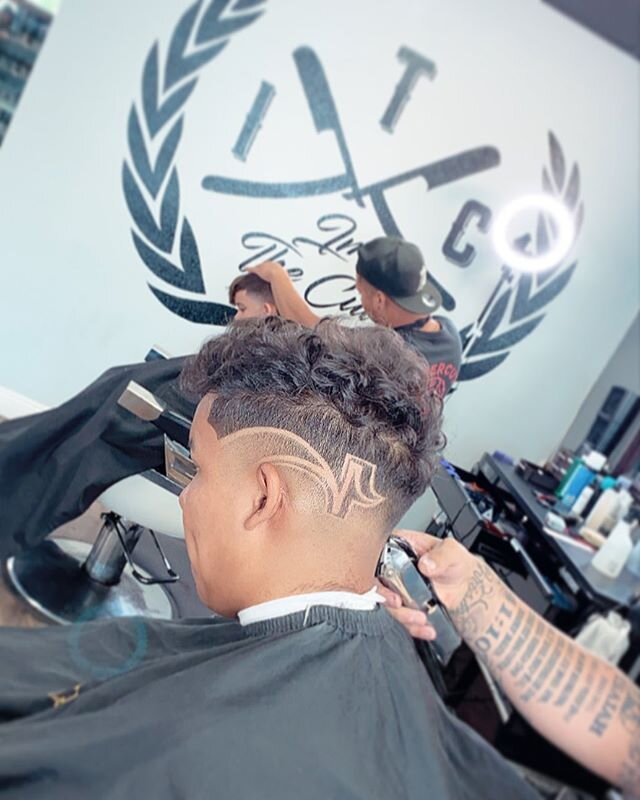 FADED FRIDAYS. 🔥 Haircut by : @joeypfadez #barbershopconnect #barbersince98 #showcasebarbers #nastybarbers #barbersinctv #nationalbarbersassociation #NBA #Modelo #Corona #LakeElsinore #Ontario #CanyonLake #CanyonHills #Murrieta #temecula #menifee #C