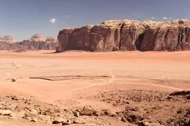 25 E desert.jpg
