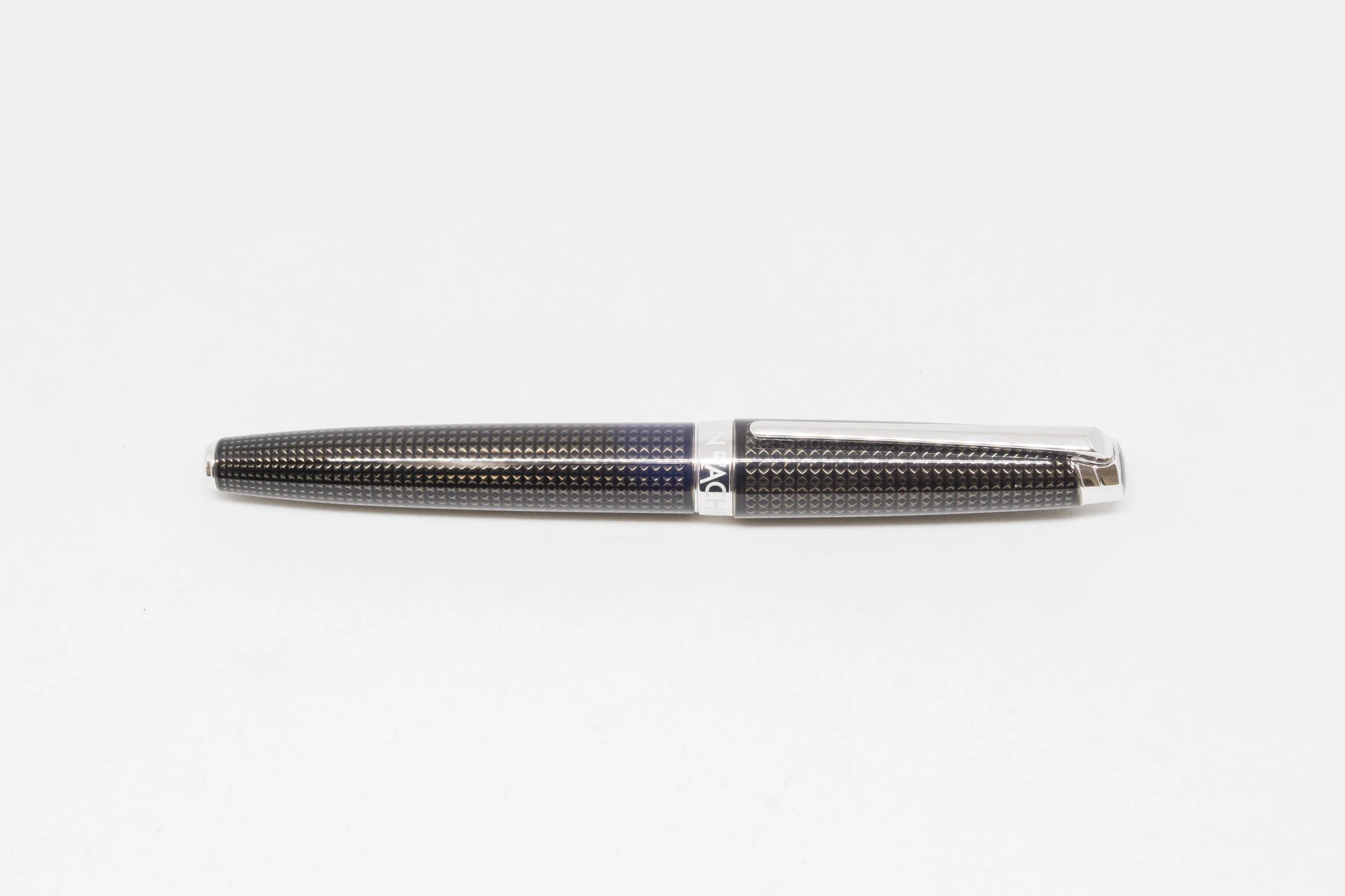 Caran d'Ache_Leman FP 03.jpg