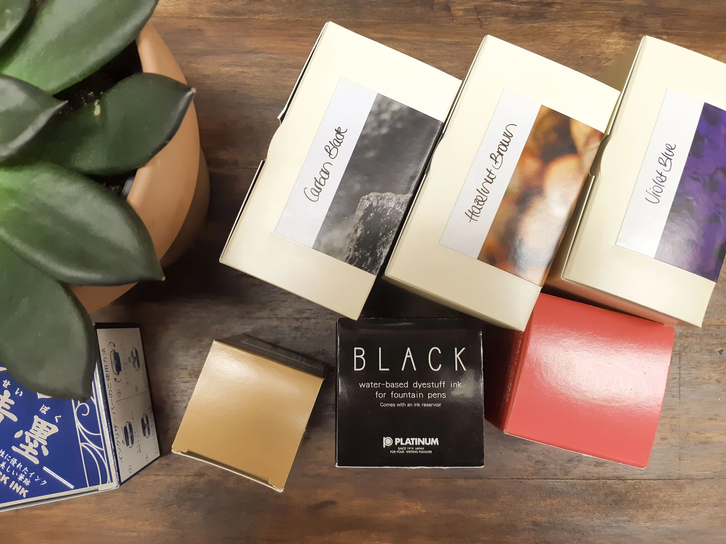 Best Waterproof Permanent Inks for your Fountain Pen