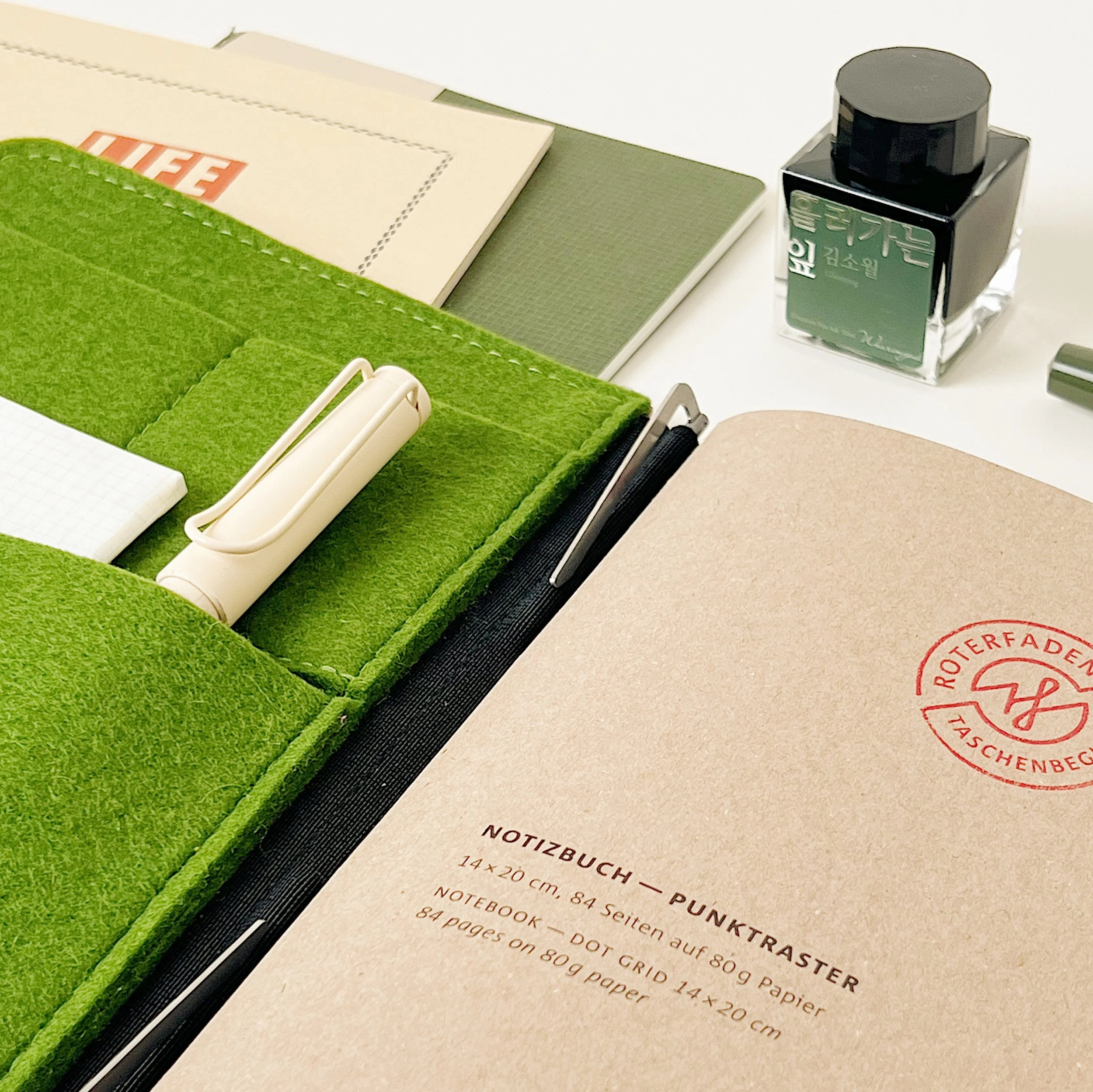 The Beauty of Design and Community: Roterfaden x Phidon Pens