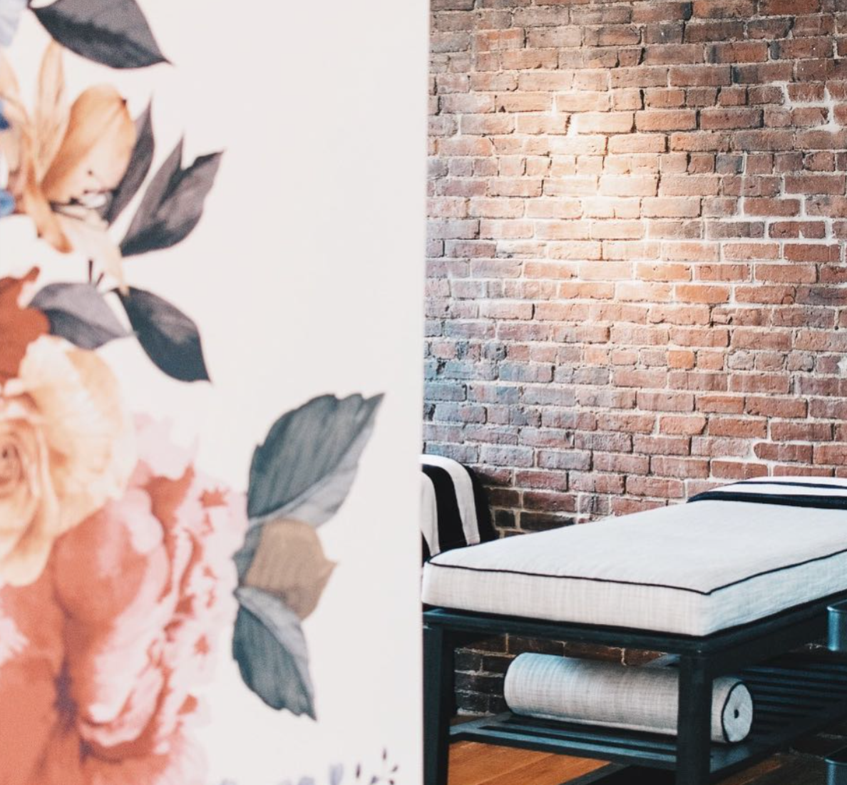 This photo is from the Rise Boston Lash Studio Instagram - where I got my lashes done!