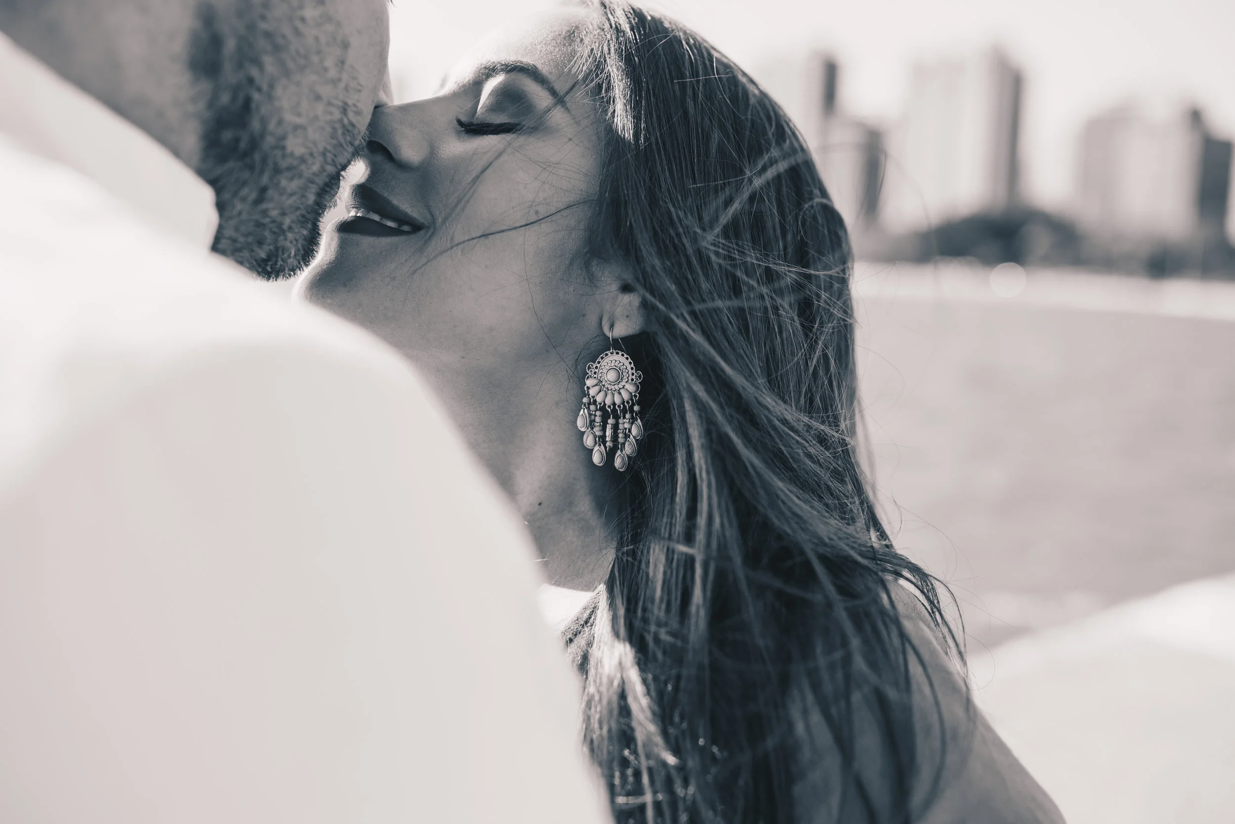 Chicago Engagement Photo, Chicago Engagement Photographer, North Avenue Beach Engagement, North Avenue Beach Couples Photos, Chicago Wedding Photographer