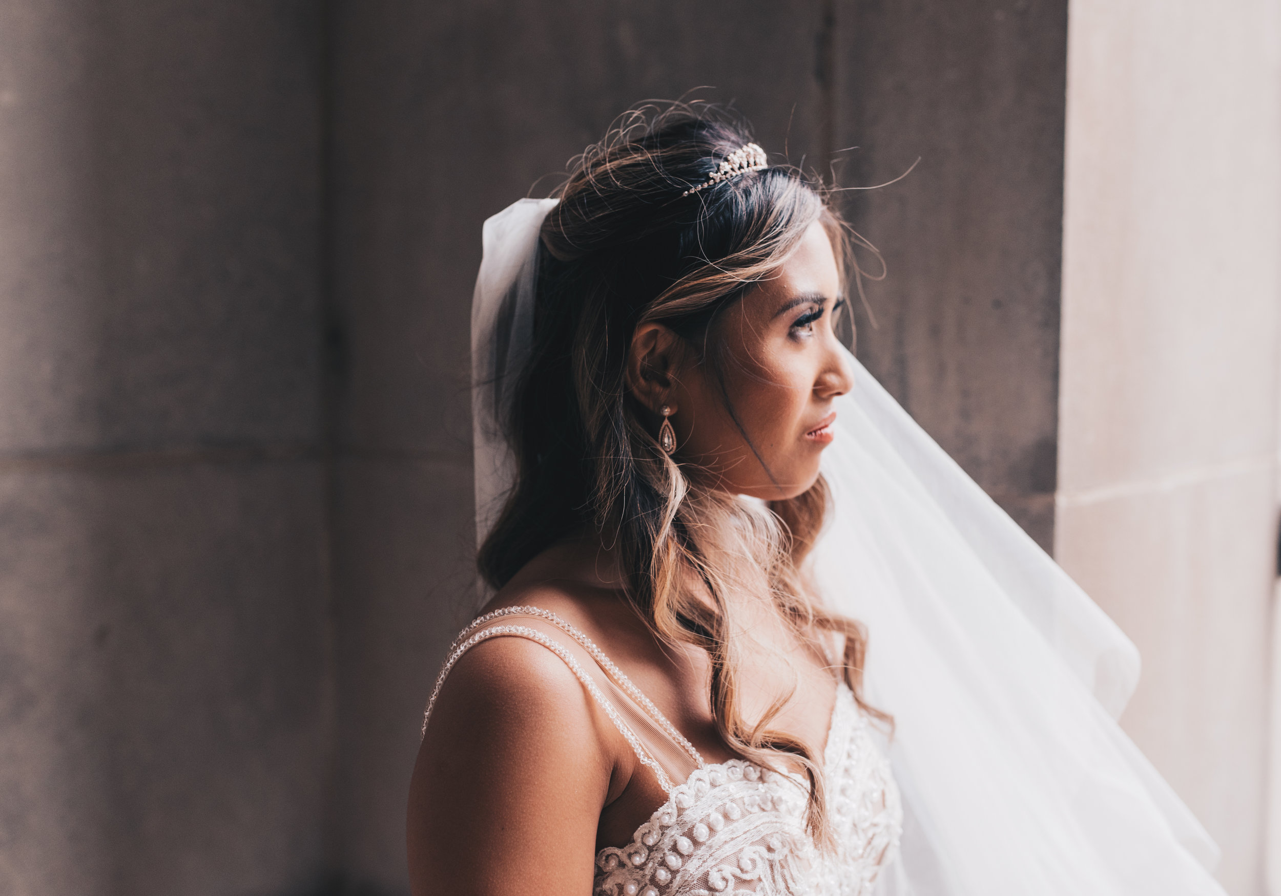 Chicago Bride and Groom Photos, Chicago Wedding, Chicago Wedding Photographer, Chicago Elopement Photographer, Chicago Bride and Groom Photos, Union Station, Union Station Wedding Photos