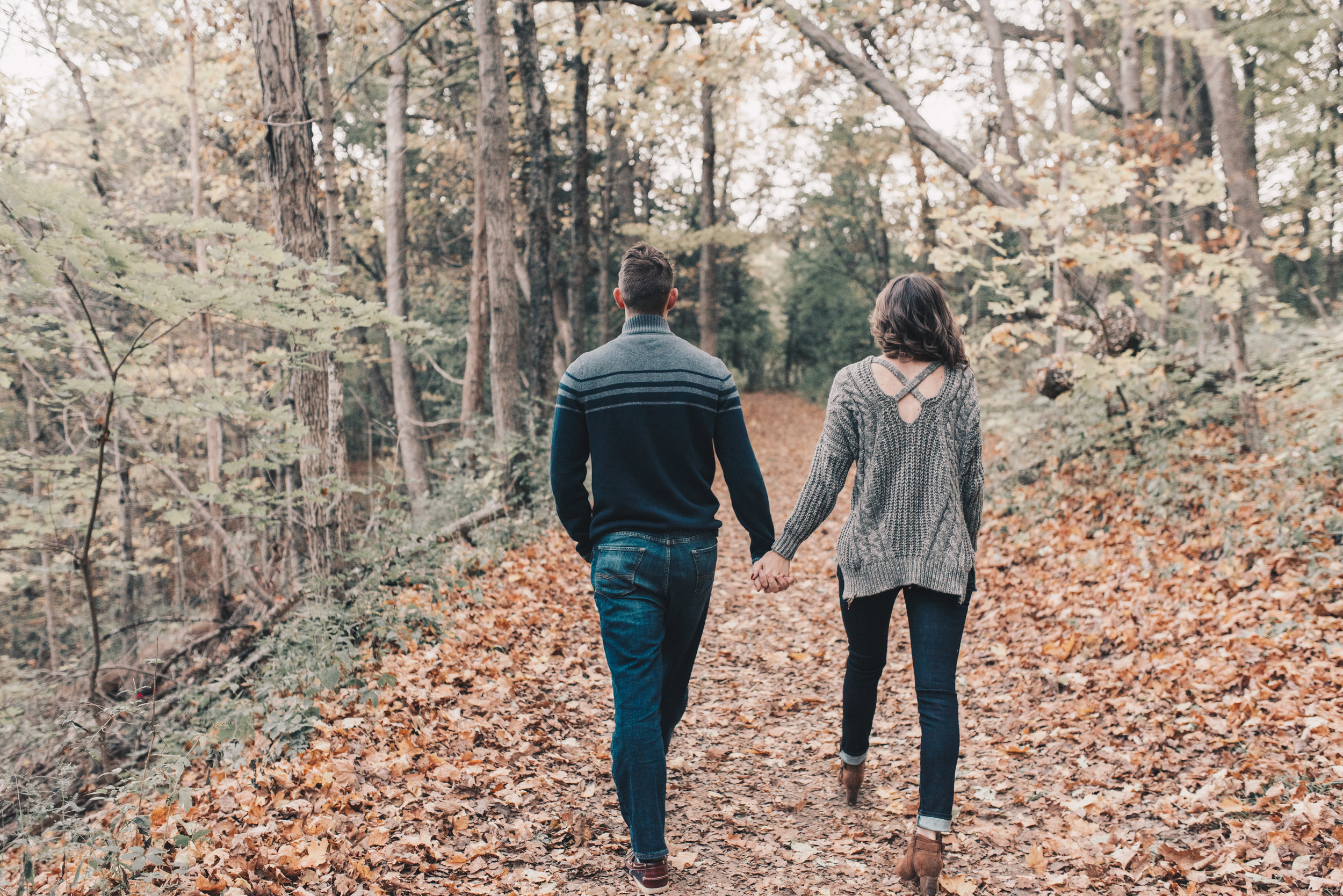 Adventurous Couples Photography, Illinois Engagement Session, Matthiessen State Park, Midwest Summer Engagement Session, Starved Rock, Matthiessen State Park Engagement Photos