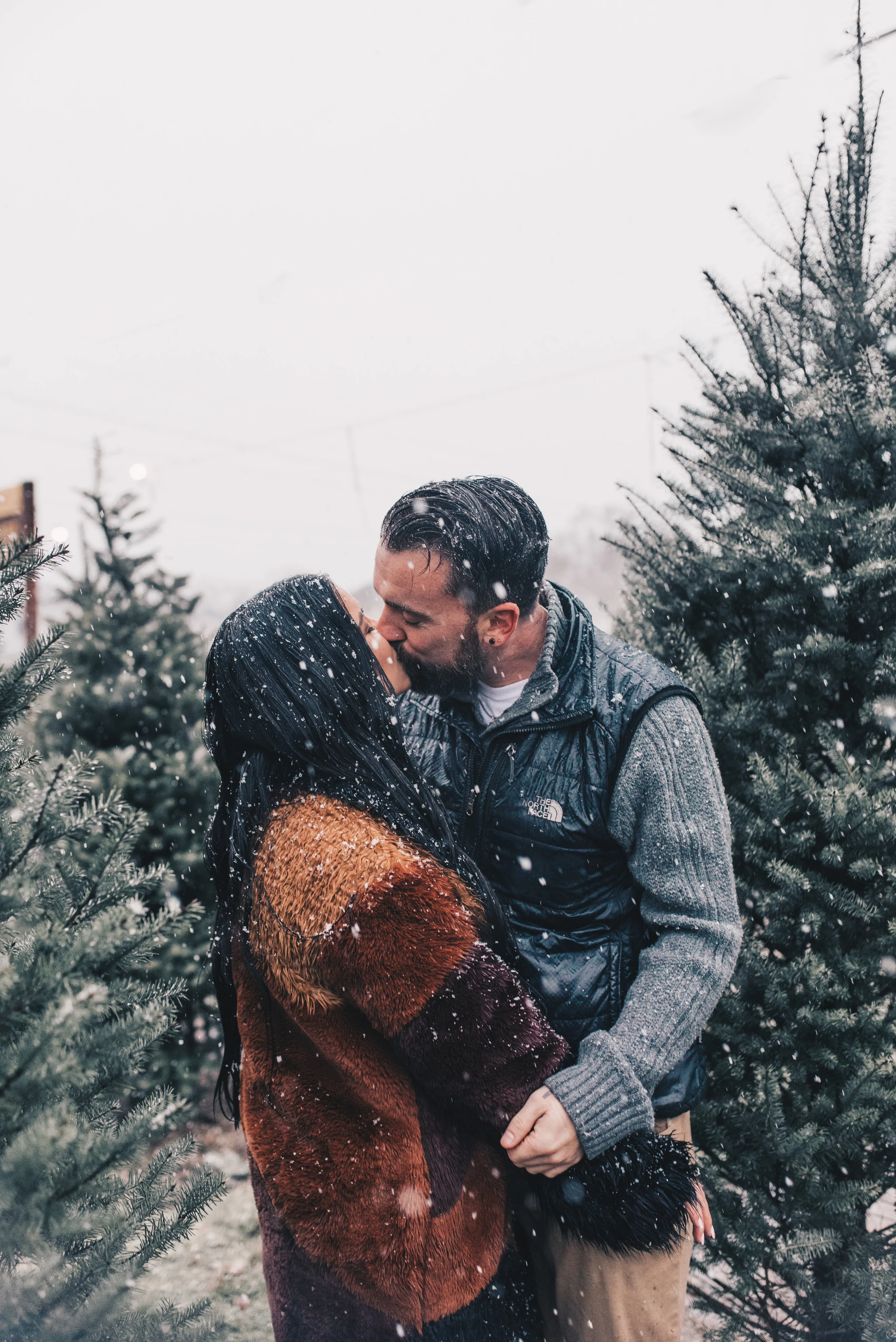 Winter Couples Photography, Winter Engagement Photography, Winter Wonderland Couples Photos, Illinois Couples Photographer