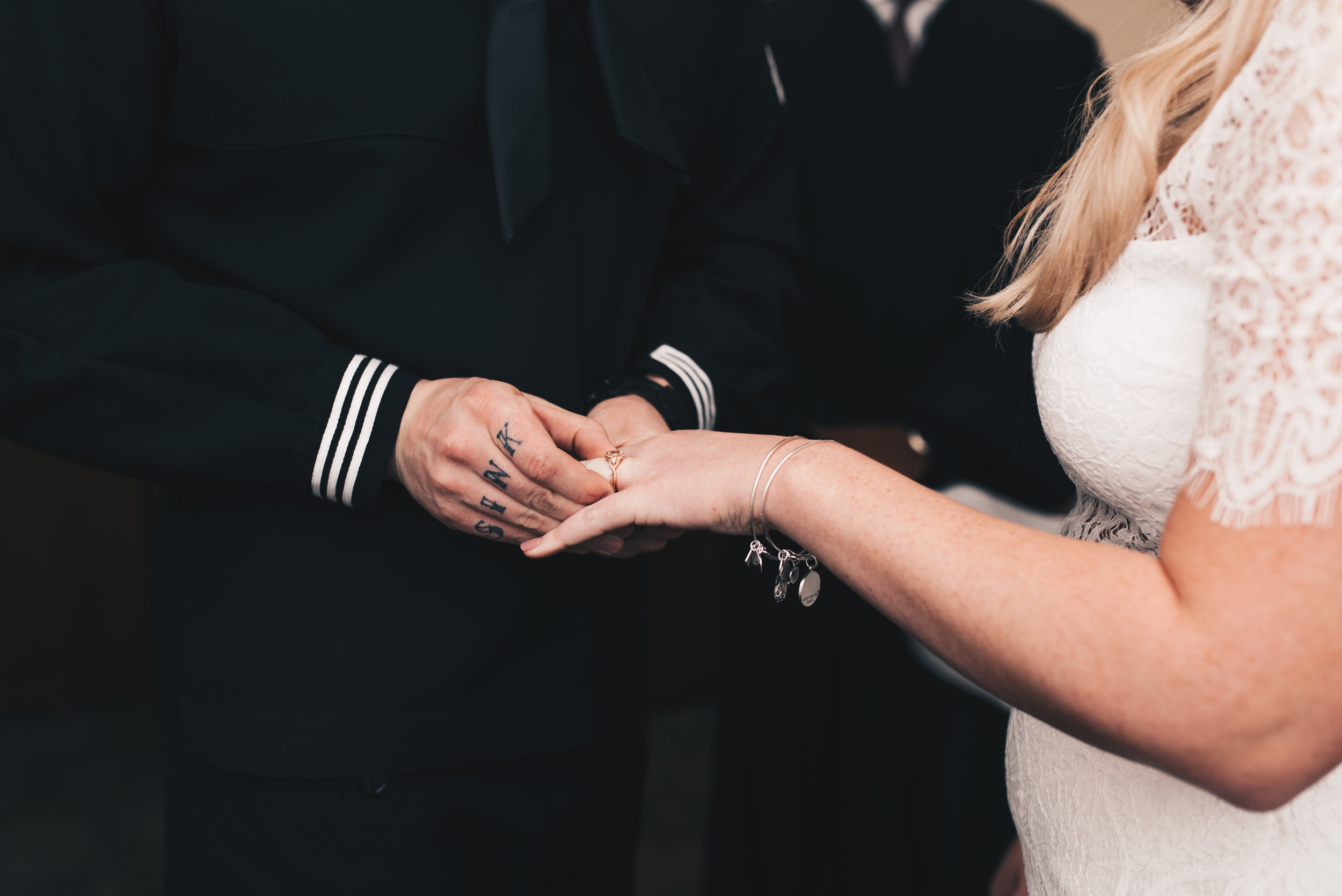 Chicago Courthouse, Chicago Wedding, Chicago Elopement, Chicago Wedding Photographer, Chicago Elopement Photographer, Chicago Lifestyle Engagement