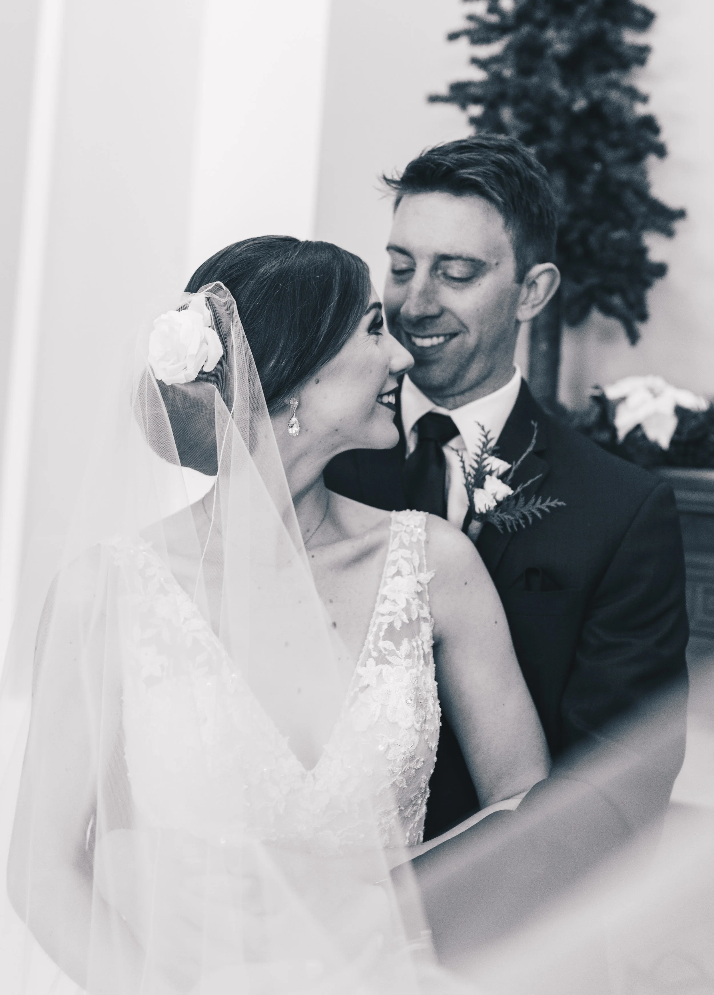 Winter Wedding, Chicago Winter Wedding, Chicago Wedding Photographer, Illinois Wedding, Illinois Wedding Photographer, Classy Modern Wedding, First Look Photos, Bride And Groom Photos