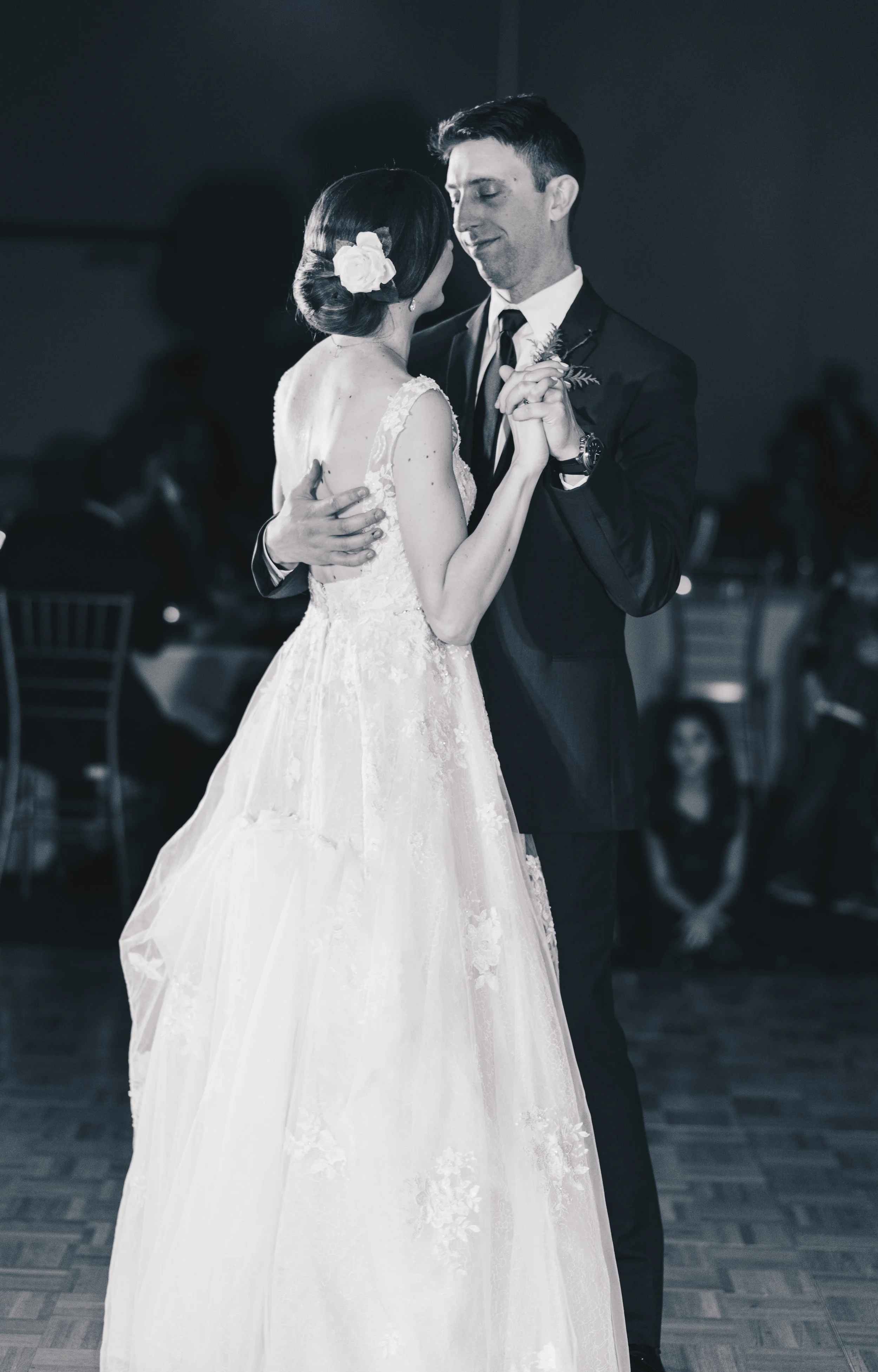 Winter Wedding, Chicago Winter Wedding, Chicago Wedding Photographer, Illinois Wedding, Illinois Wedding Photographer, Classy Modern Wedding, Reception Photos, First Dance Photos