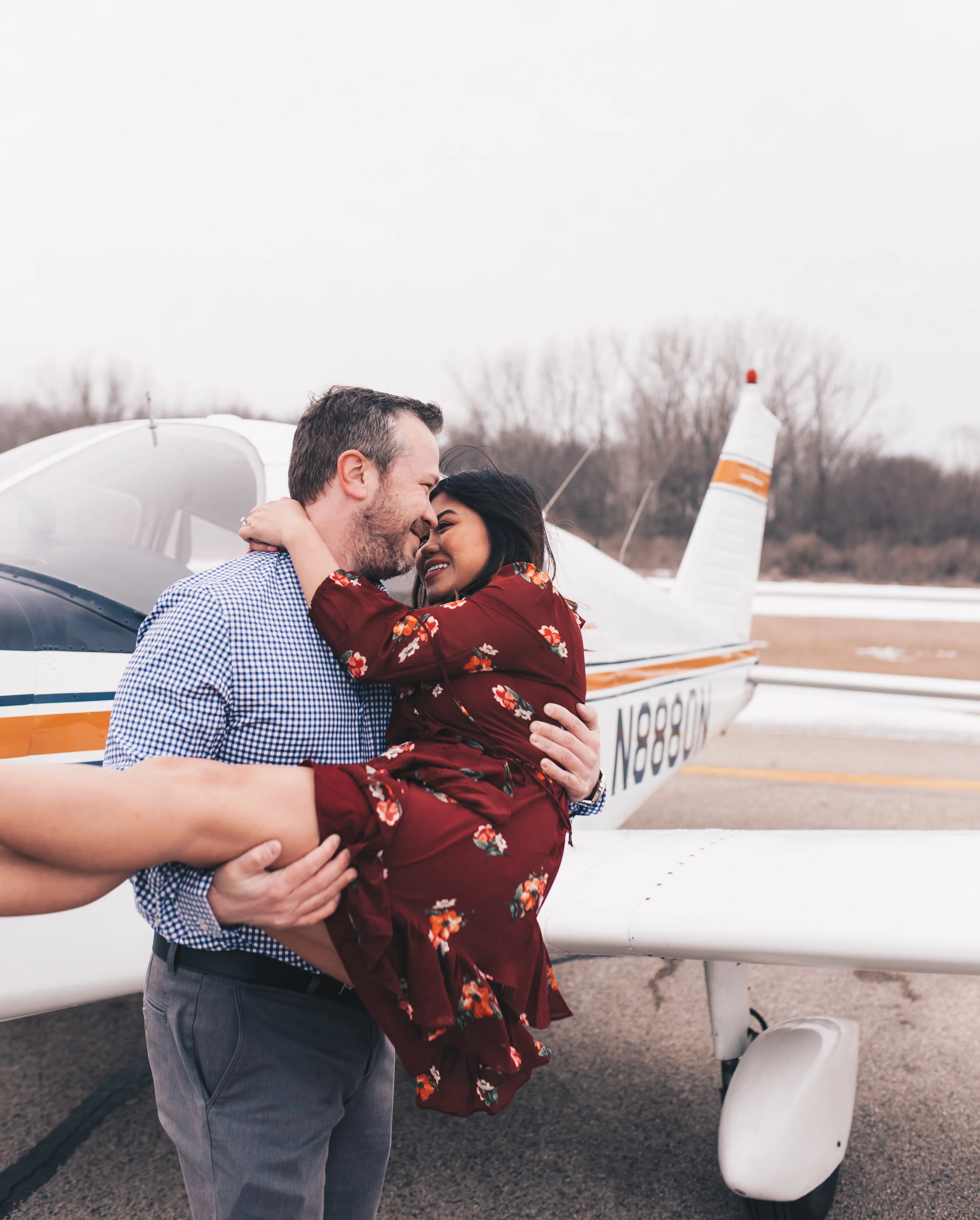 Adventurous Couples Photos, Romantic Airplane Engagement Session, Chicago Wedding Photographer, Chicago Engagement Photographer, Illinois Elopement Photographer, Illinois Engagement Photographer
