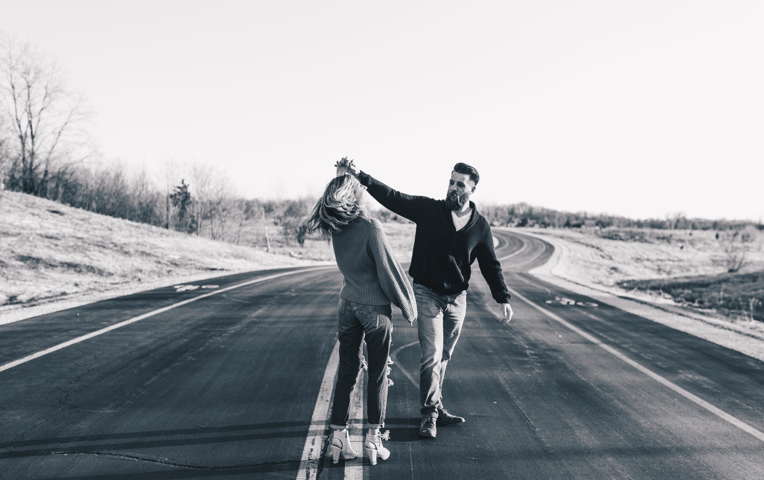 Sunset Couples Session, Sunset Couples Photos, Illinois Couples Photographer, Illinois Engagement Photographer, Adventurous Couples Photos, Midwest Couples Photographer