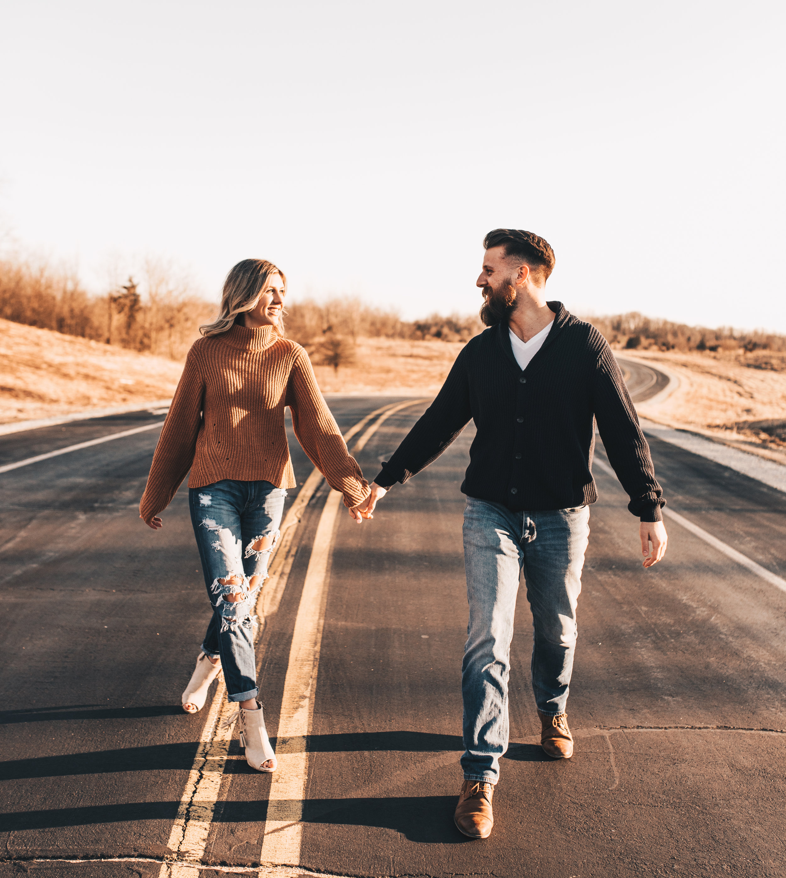 Sunset Couples Session, Sunset Couples Photos, Illinois Couples Photographer, Illinois Engagement Photographer, Adventurous Couples Photos, Midwest Couples Photographer