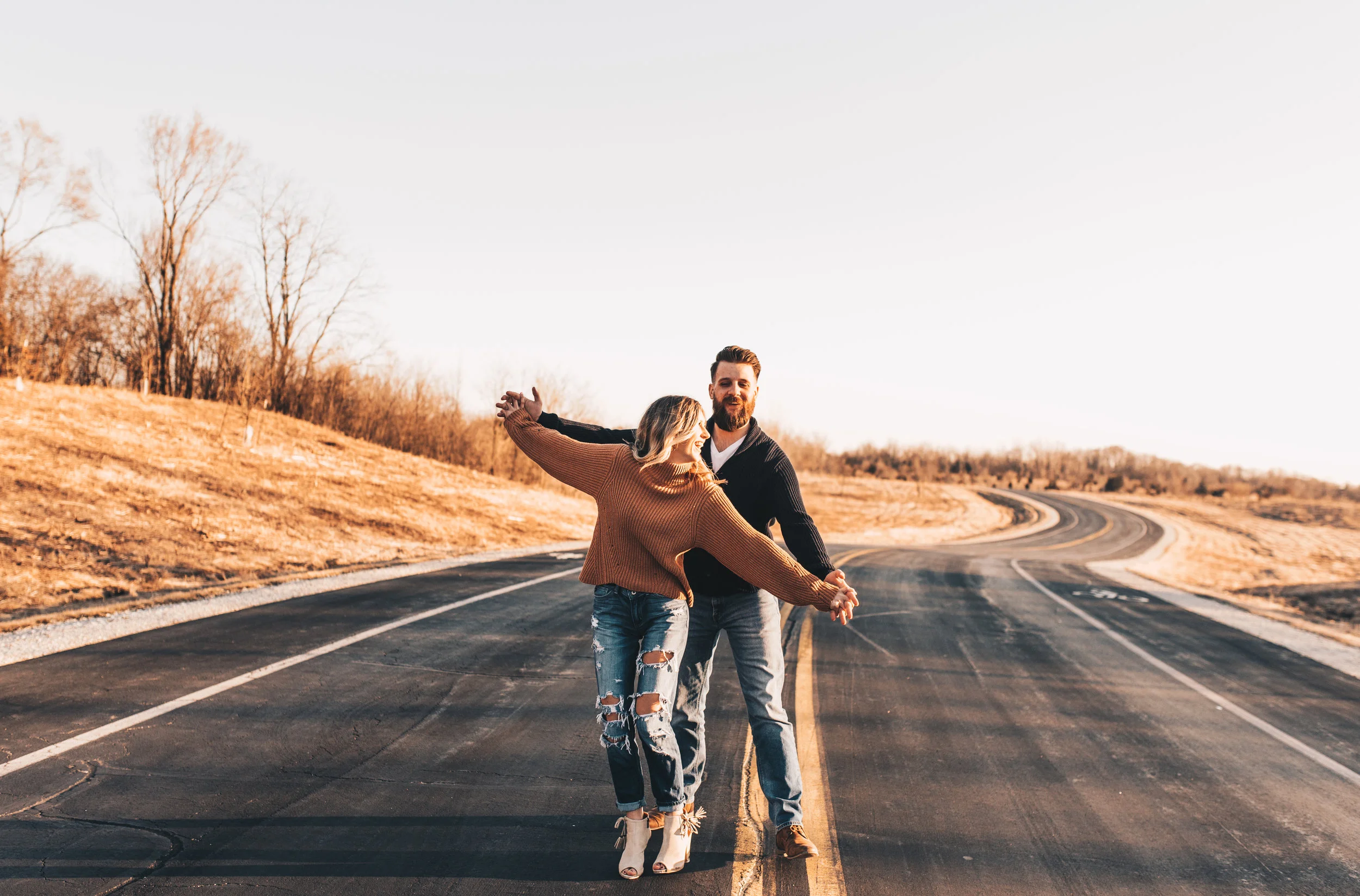 Sunset Couples Session, Sunset Couples Photos, Illinois Couples Photographer, Illinois Engagement Photographer, Adventurous Couples Photos, Midwest Couples Photographer