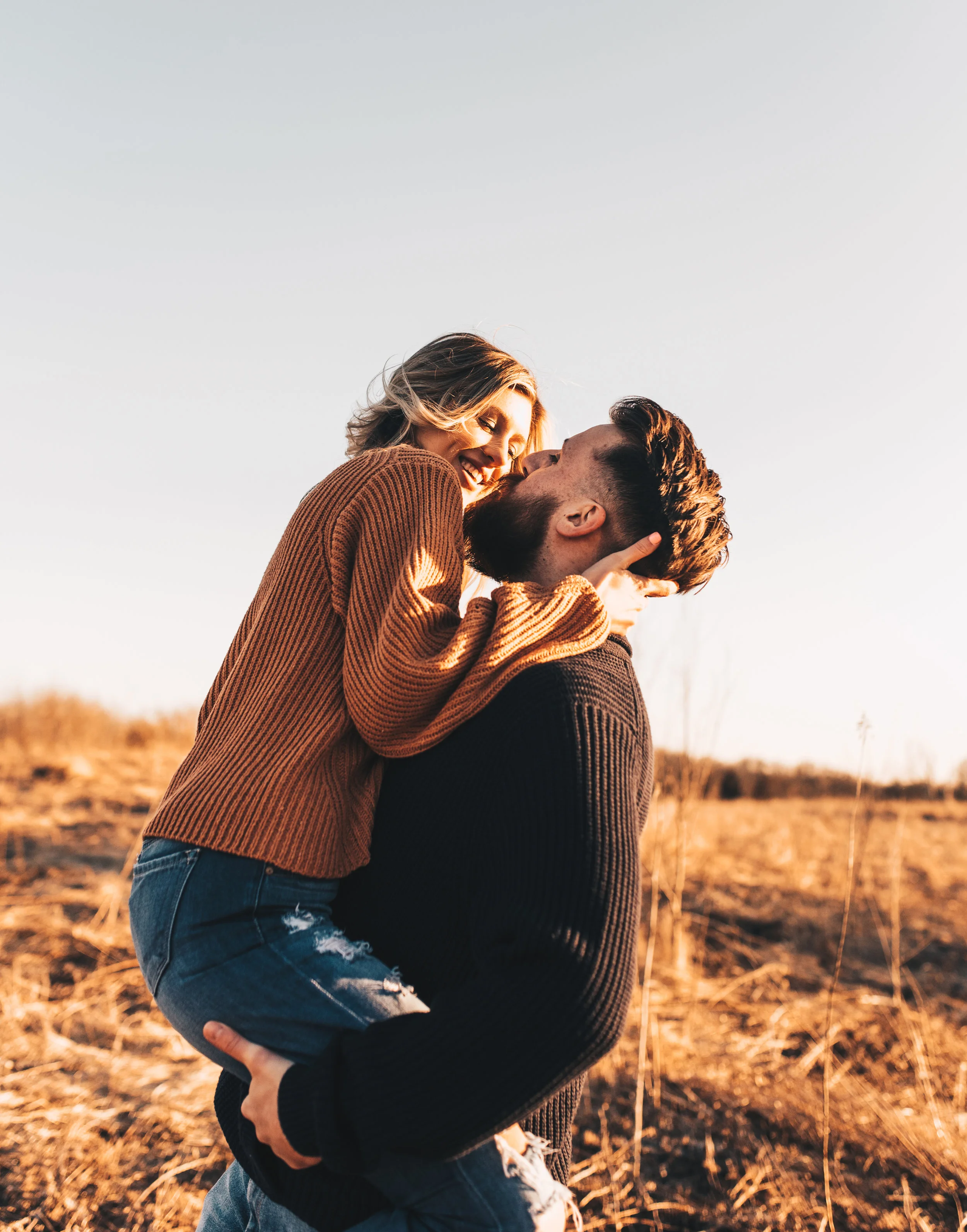 Sunset Couples Session, Sunset Couples Photos, Illinois Couples Photographer, Illinois Engagement Photographer, Adventurous Couples Photos, Midwest Couples Photographer