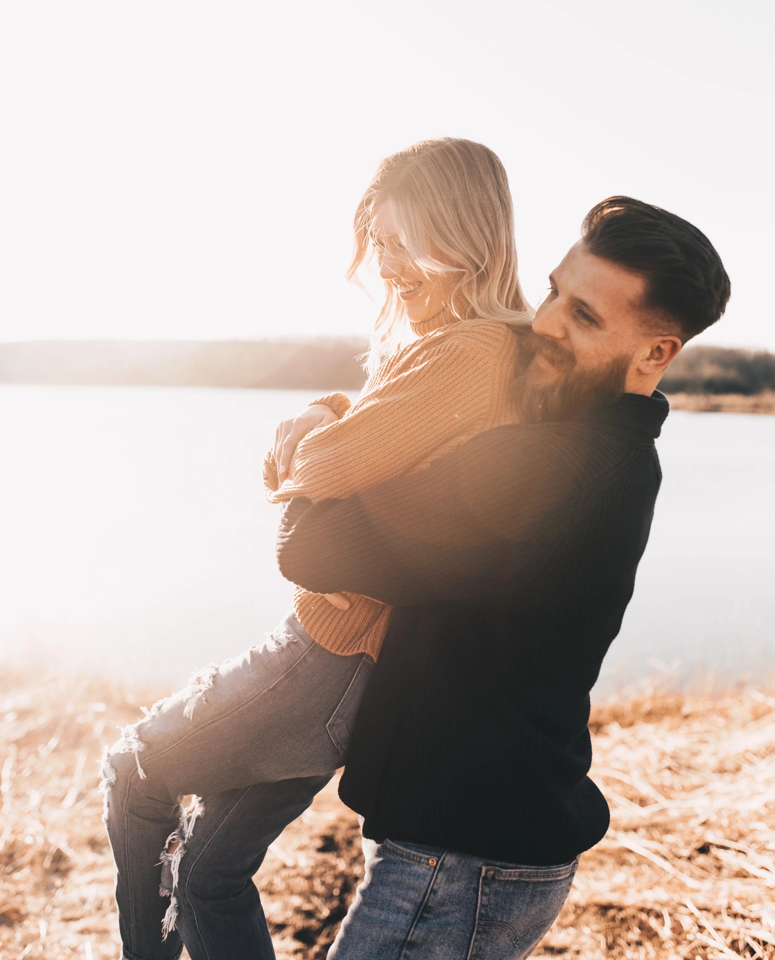 Sunset Couples Session, Sunset Couples Photos, Illinois Couples Photographer, Illinois Engagement Photographer, Adventurous Couples Photos, Midwest Couples Photographer