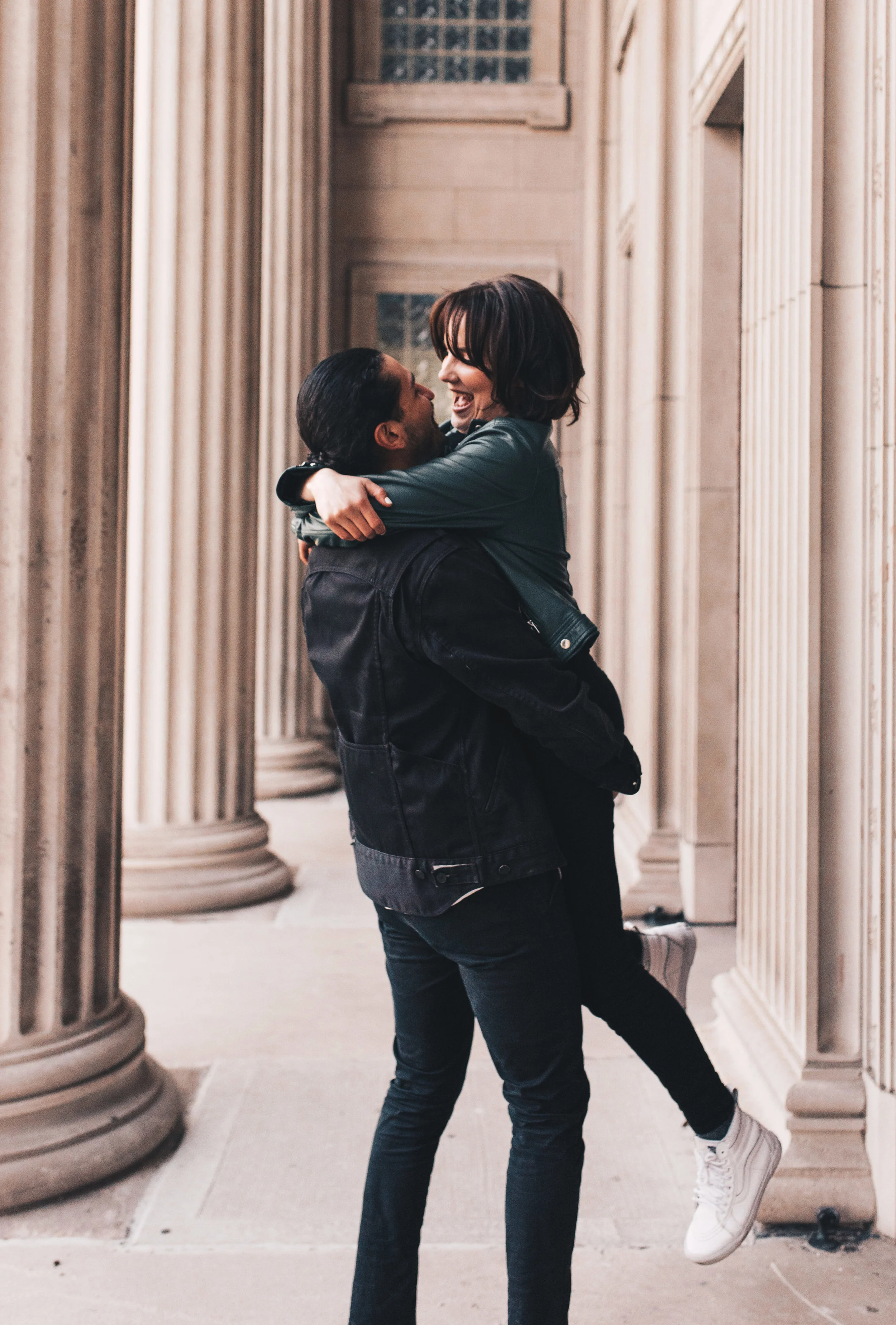 Logan Square Couples Photos, Logan Square Engagement, Logan Square Engagement Photographer, Chicago Elopement Photographer, Chicago Engagement Session, Chicago Engagement Photos