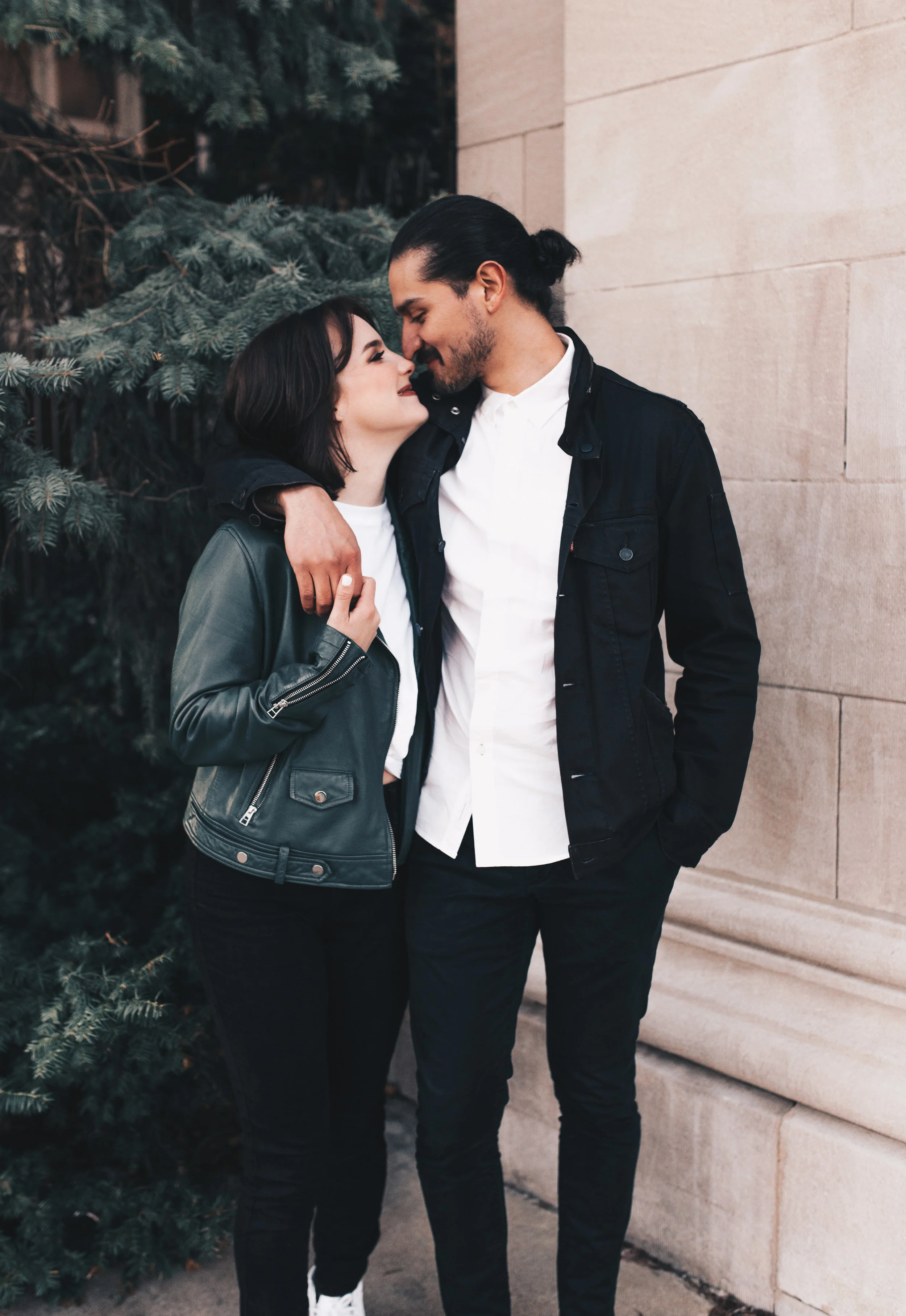 Logan Square Couples Photos, Logan Square Engagement, Logan Square Engagement Photographer, Chicago Elopement Photographer, Chicago Engagement Session, Chicago Engagement Photos