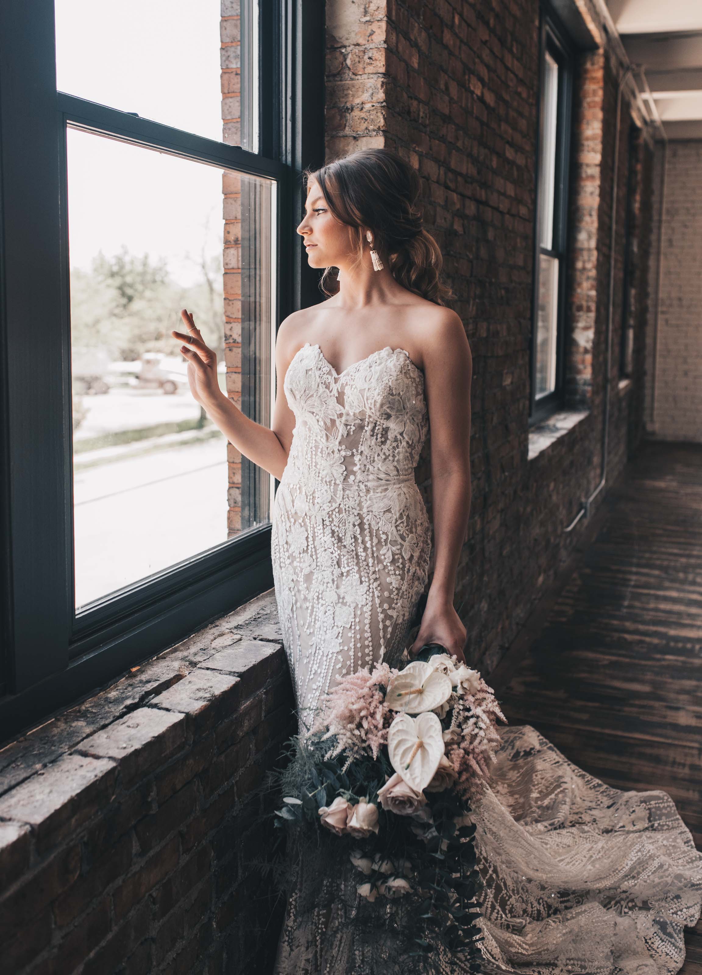 Boho Bride, Industrial Wedding, Company 251 Wedding, Bride Photos, Modern Bride, Midwest Bride, Romantic Rustic Wedding, Wedding Decor, Wedding Dress, Boho Wedding