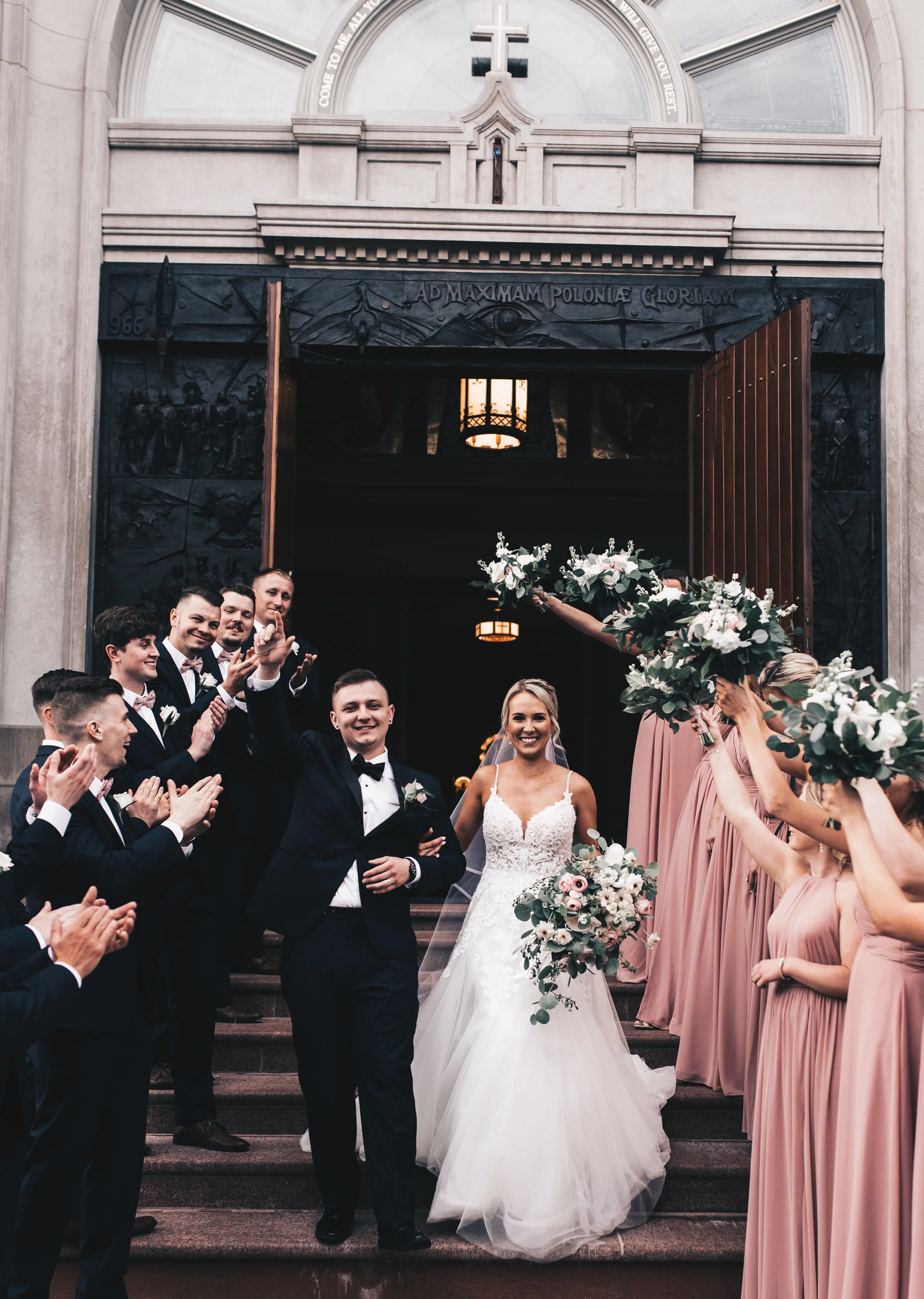 Chicago Wedding Photographer, City Wedding, Bride and Groom Photos, Illinois Wedding, Midwest Wedding, Union Station Wedding Photos