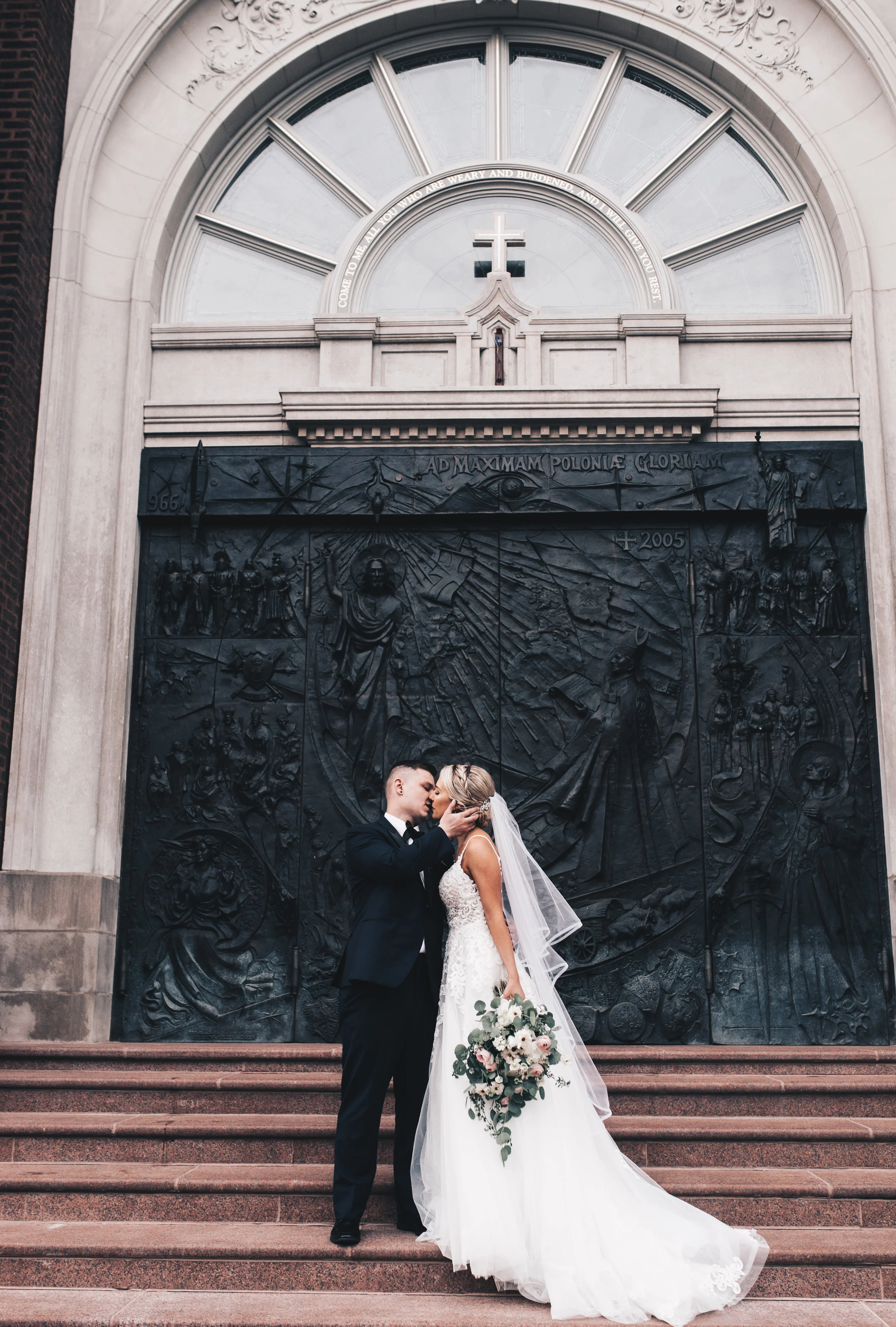 Chicago Wedding Photographer, City Wedding, Bride and Groom Photos, Illinois Wedding, Midwest Wedding, Union Station Wedding Photos