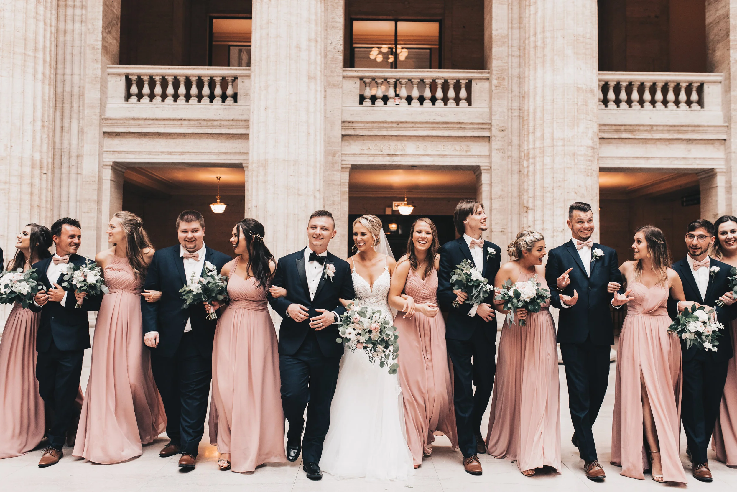 Chicago Wedding Photographer, City Wedding, Bride and Groom Photos, Illinois Wedding, Midwest Wedding, Union Station Wedding Photos