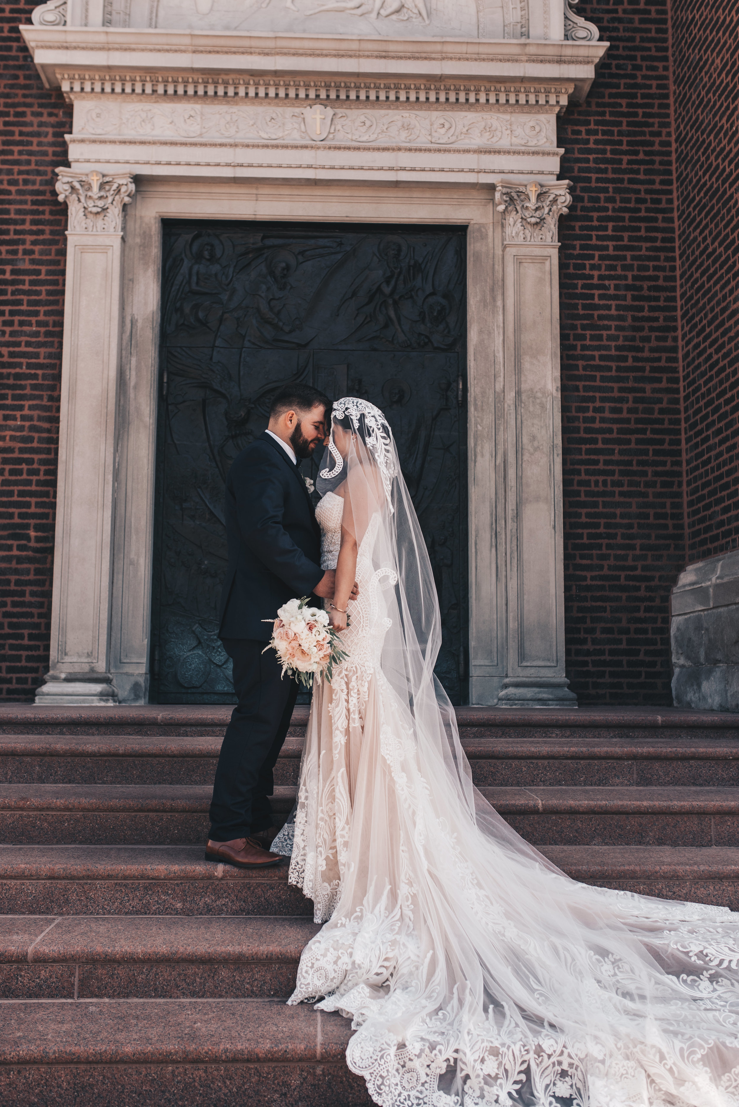 Illinois Wedding, Midwest Wedding, Chicago Wedding, Church Wedding Ceremony, Wedding Bubble Exit, Bride and Groom Photos 