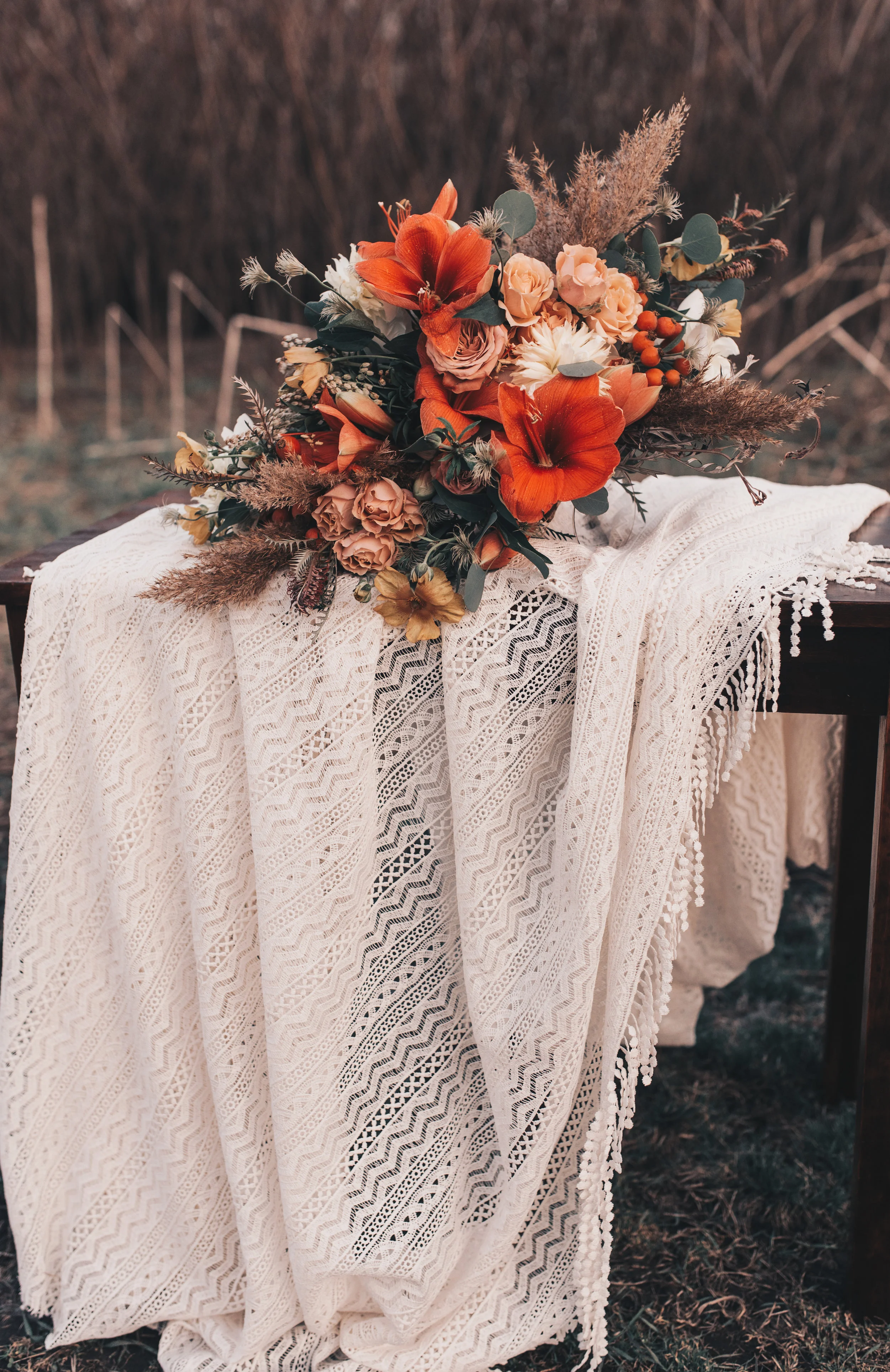 Wedding photography, elopement, adventurous elopement, boho bride, outdoor vow renewal, boho elopement picnic, outdoor wedding, midwest elopement, elopement pictures