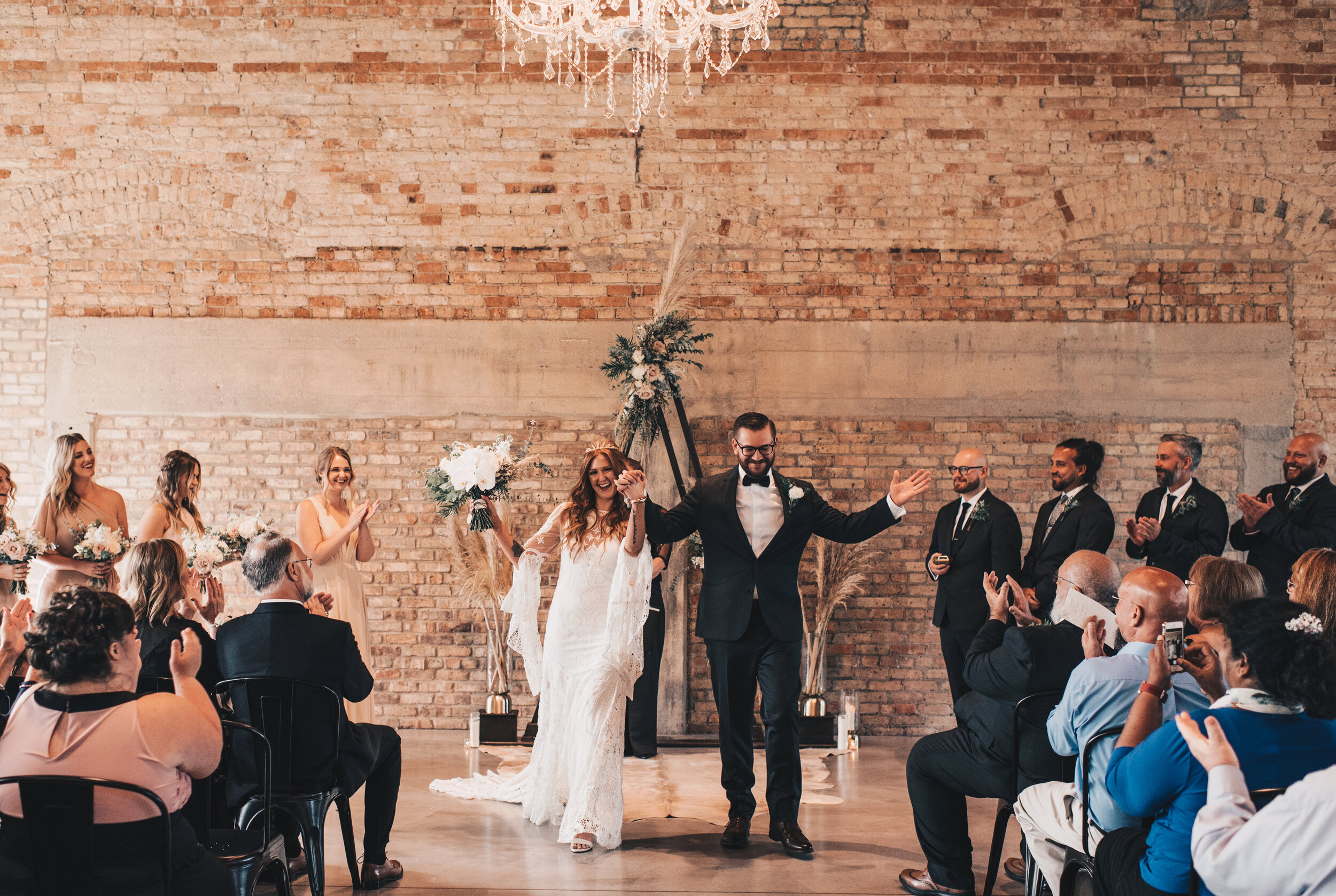 Modern Industrial Wedding, The Brix on the Fox, The BRIX, Chicago Industrial Wedding, Modern Midwest Wedding, The Brix on the Fox Wedding, The BRIX Wedding