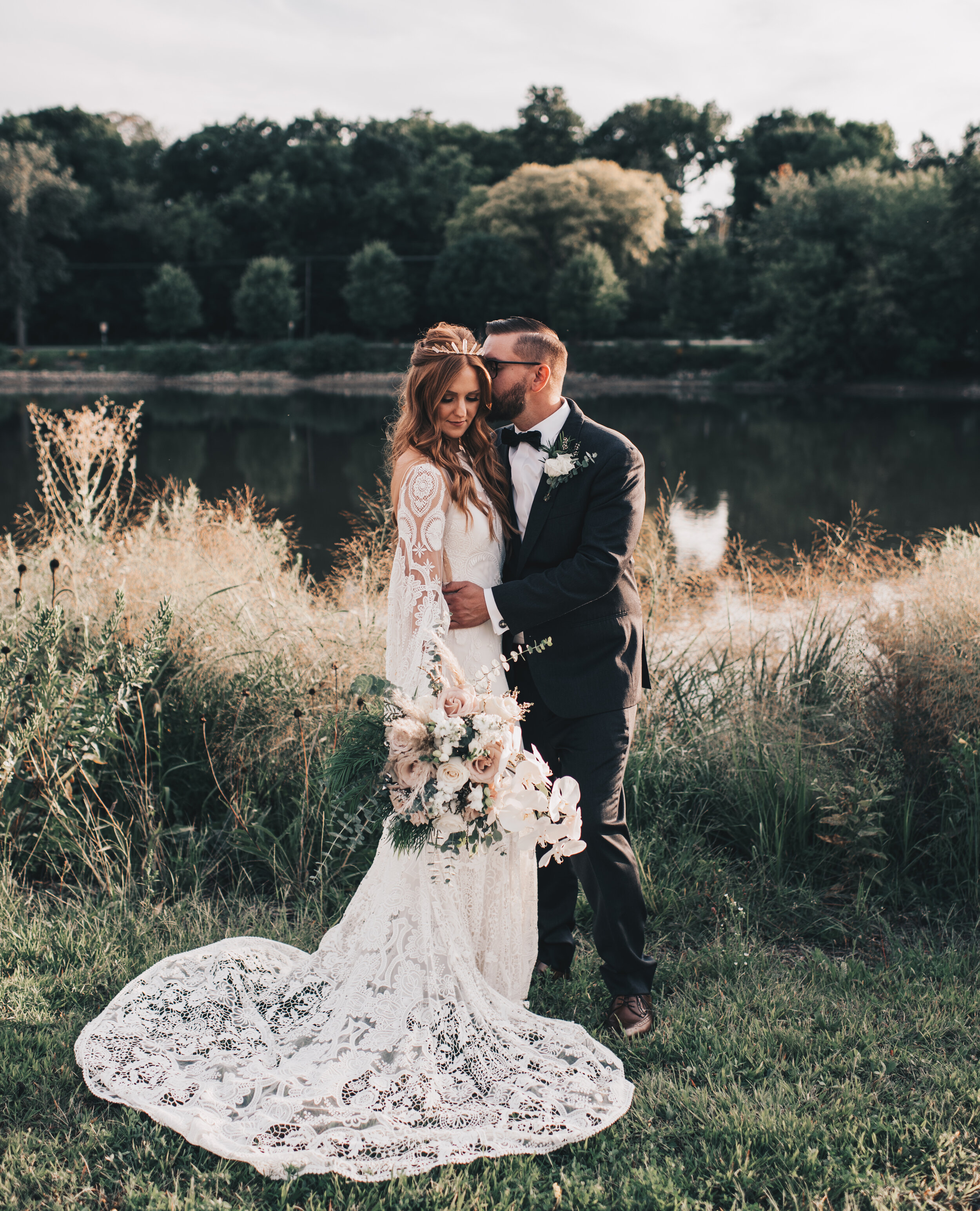 Modern Industrial Wedding, The Brix on the Fox, The BRIX, Chicago Industrial Wedding, Modern Midwest Wedding, The Brix on the Fox Wedding, The BRIX Wedding, Outdoor Boho Bride and Groom Photos