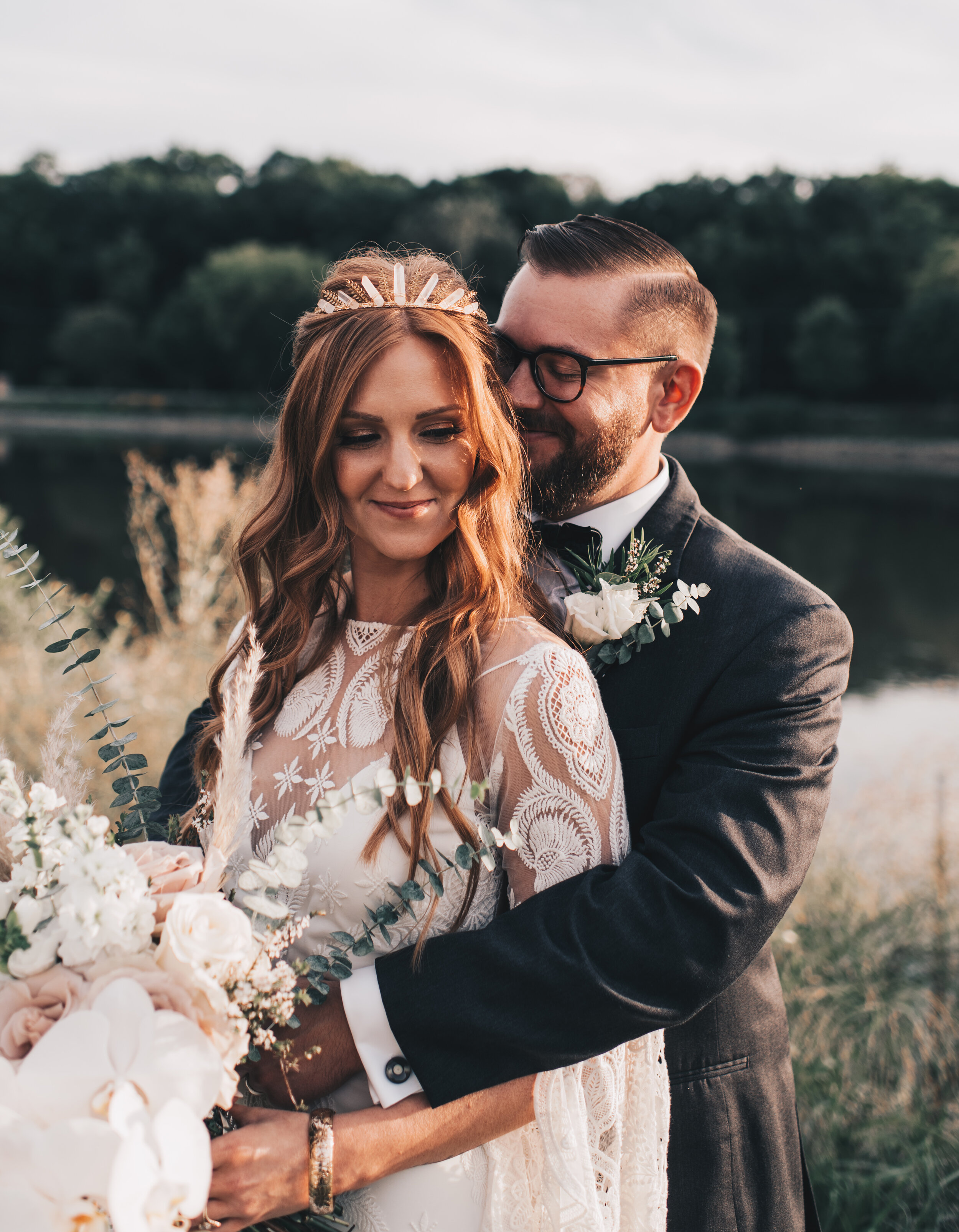 Modern Industrial Wedding, The Brix on the Fox, The BRIX, Chicago Industrial Wedding, Modern Midwest Wedding, The Brix on the Fox Wedding, The BRIX Wedding, Outdoor Boho Bride and Groom Photos