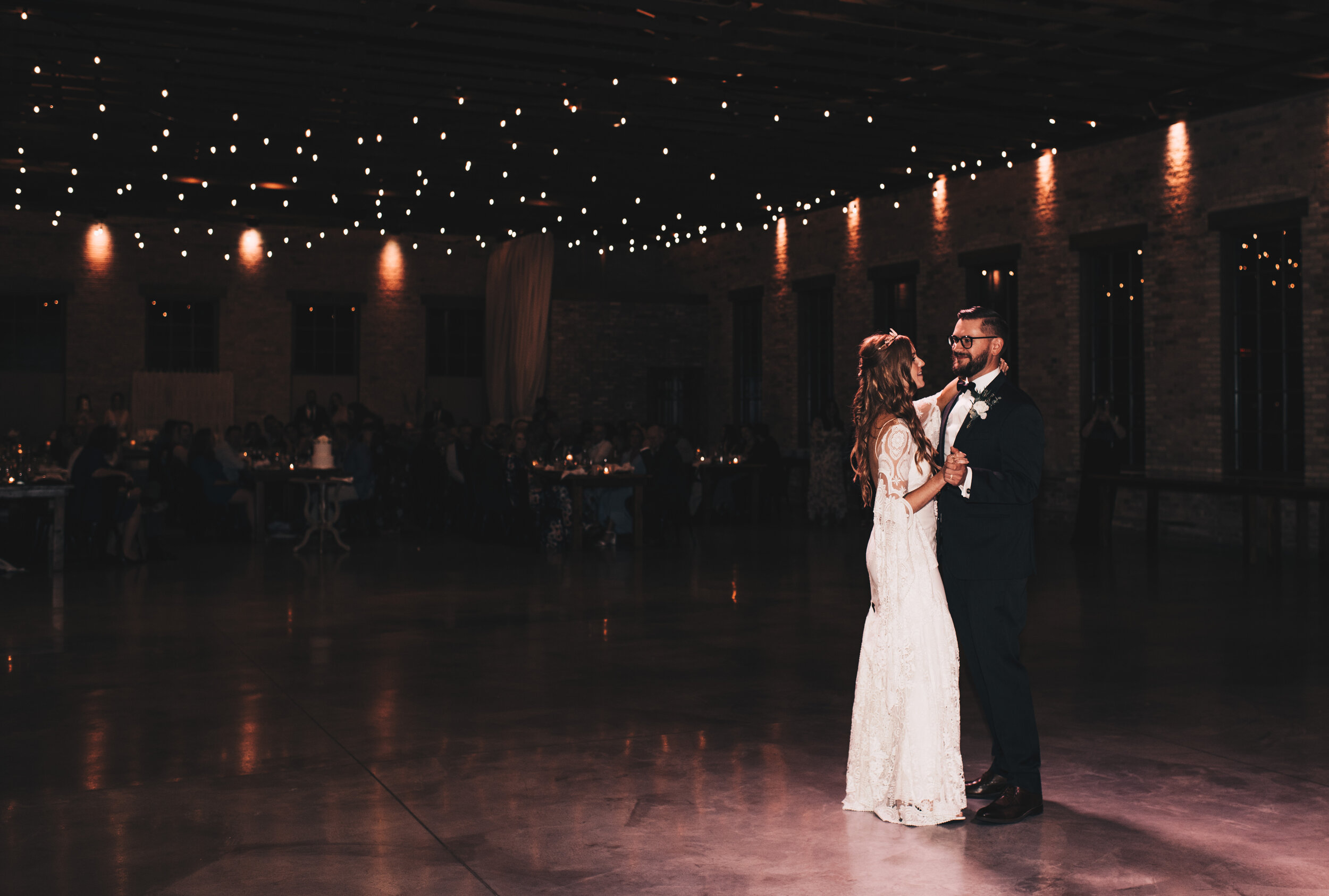 Modern Industrial Wedding, The Brix on the Fox, The BRIX, Chicago Industrial Wedding, Modern Midwest Wedding, The Brix on the Fox Wedding, The BRIX Wedding, First Dance Wedding Photos