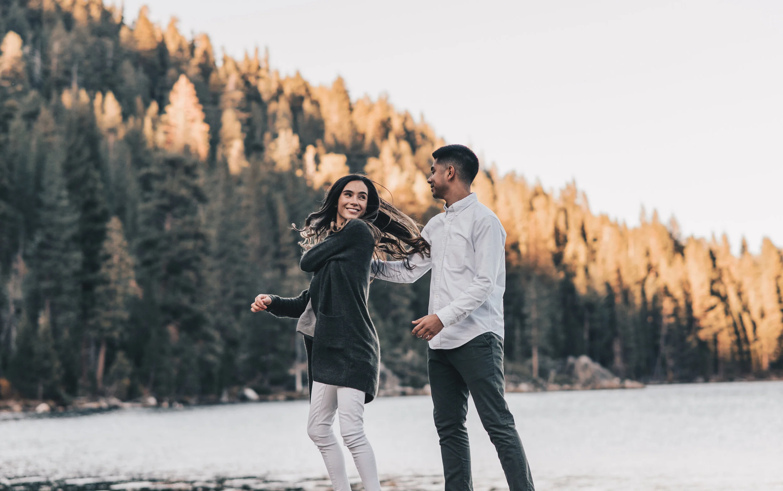 Lake Tahoe Engagement Photos, Lake Tahoe Couples Photos, Lake Tahoe Fall Engagement Photos, Mountain Engagement Photos, California Mountain Engagement Photos, Mountain Couples Photos
