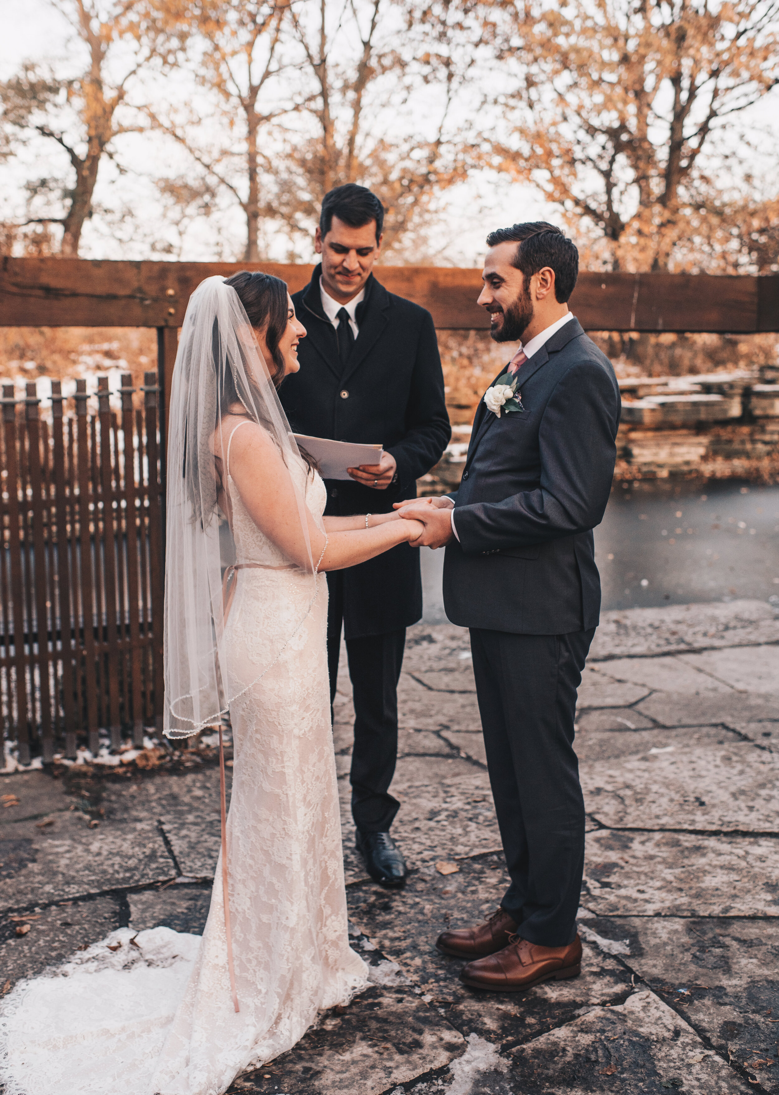 Chicago Wedding, Chicago Elopement, Modern Elegant Simple Wedding, Chicago Modern Elopement, Lincoln Park Zoo Wedding, Alfred Caldwell Lily Pool Wedding, Alfred Caldwell Lily Pool Ceremony