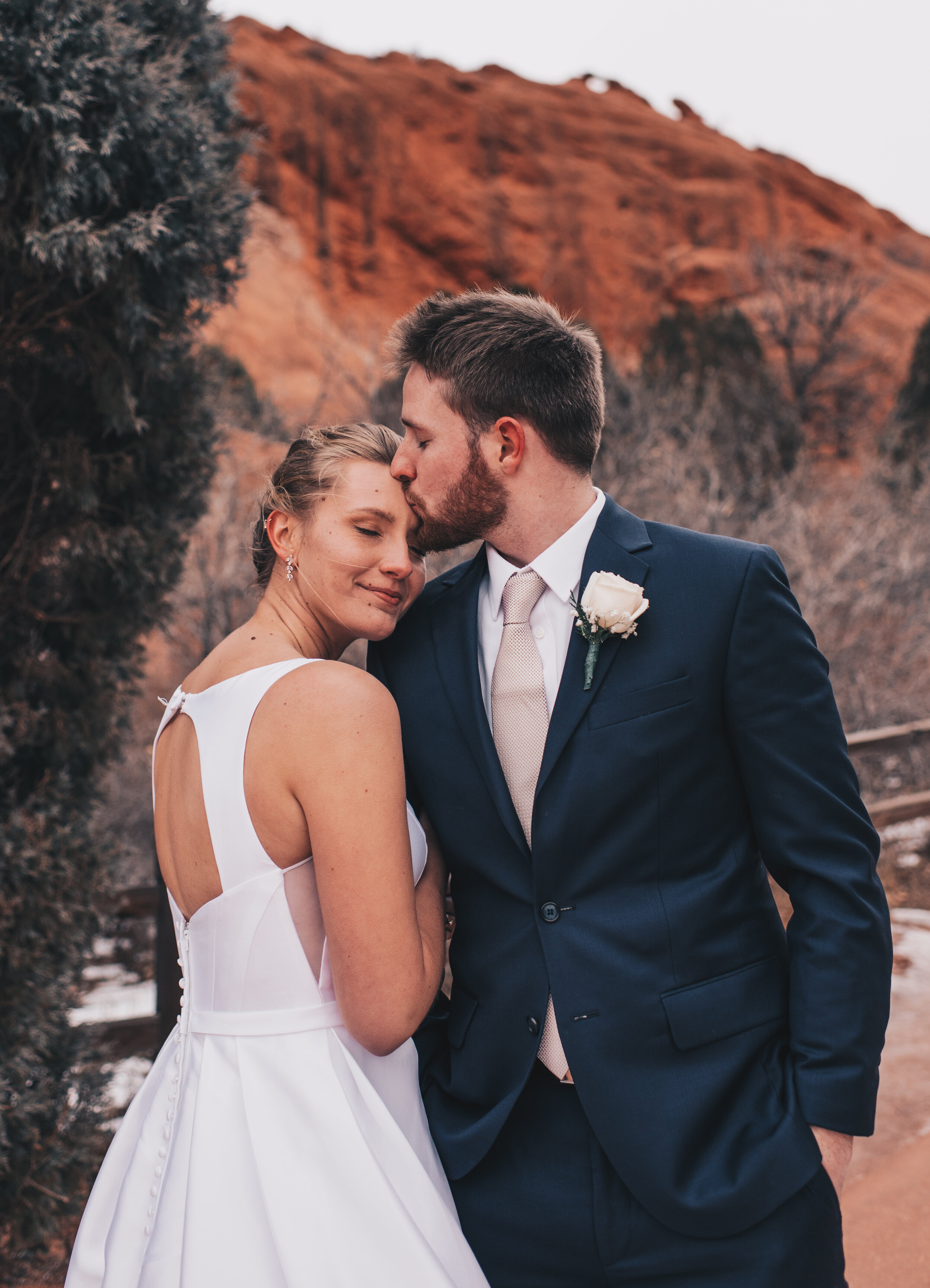 Garden of the Gods Wedding, Garden of the Gods Elopement, Colorado Mountain Wedding, Colorado Mountain Elopement, Colorado Springs Wedding, Mountain Elopement Photos, Mountain Wedding Photos