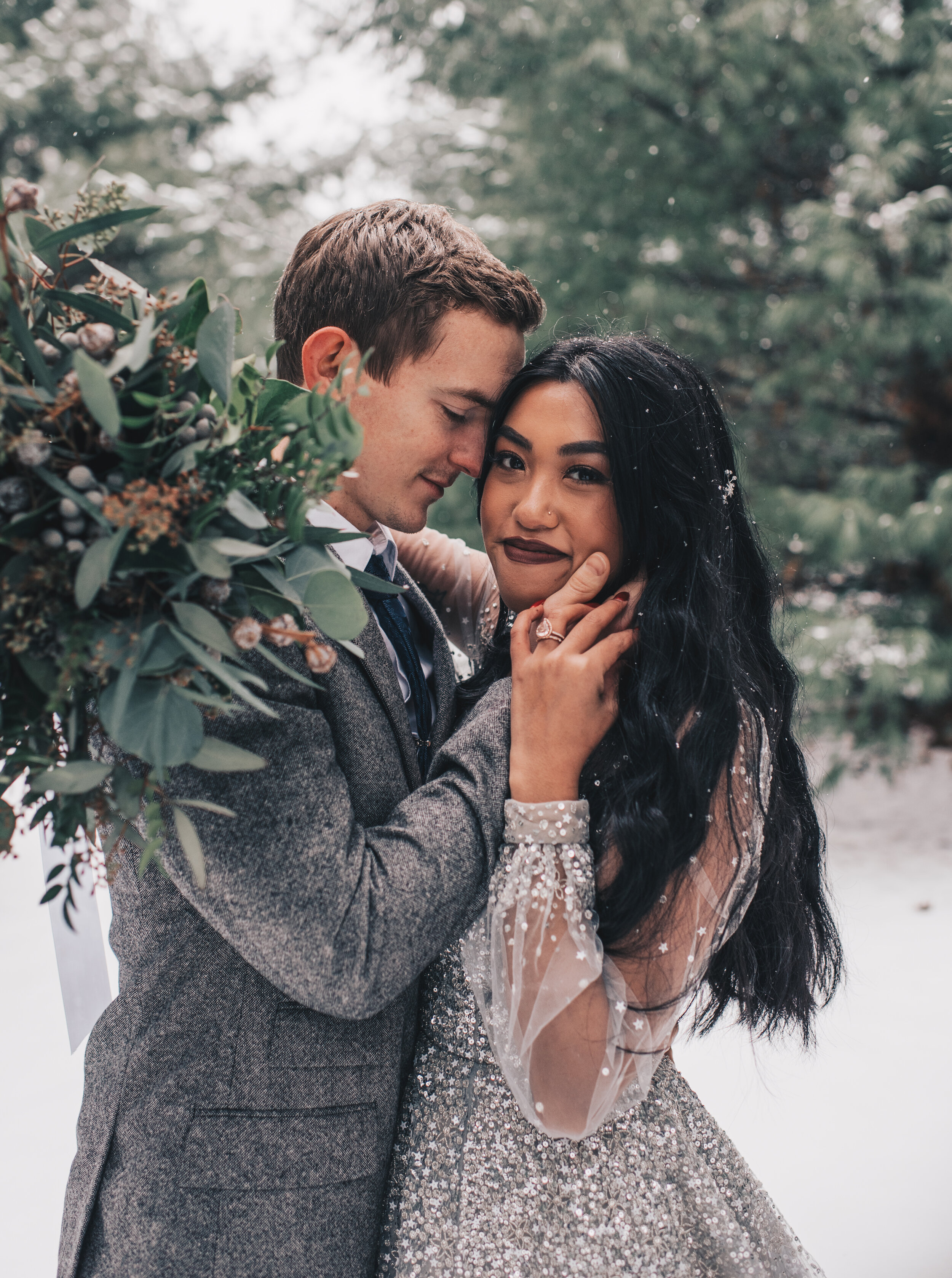 Winter Bridals, Winter Wedding, Bride and Groom Winter Wedding Photos, Adventure Winter Wedding, Winter Wedding Photos, Adventure Winter Elopement, Winter Elopement, Dreamy Winter Wedding