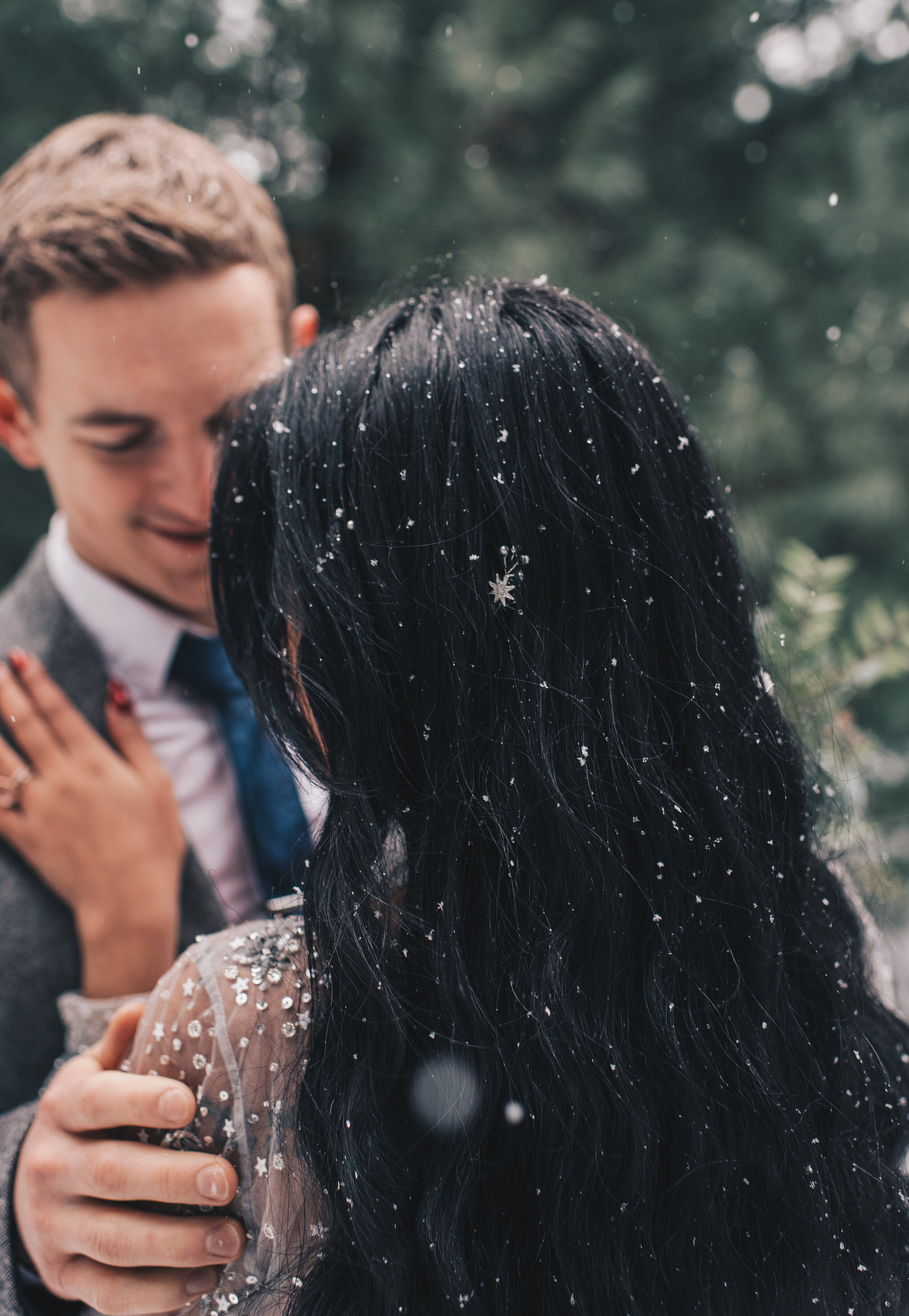 Winter Bridals, Winter Wedding, Bride and Groom Winter Wedding Photos, Adventure Winter Wedding, Winter Wedding Photos, Adventure Winter Elopement, Winter Elopement, Dreamy Winter Wedding