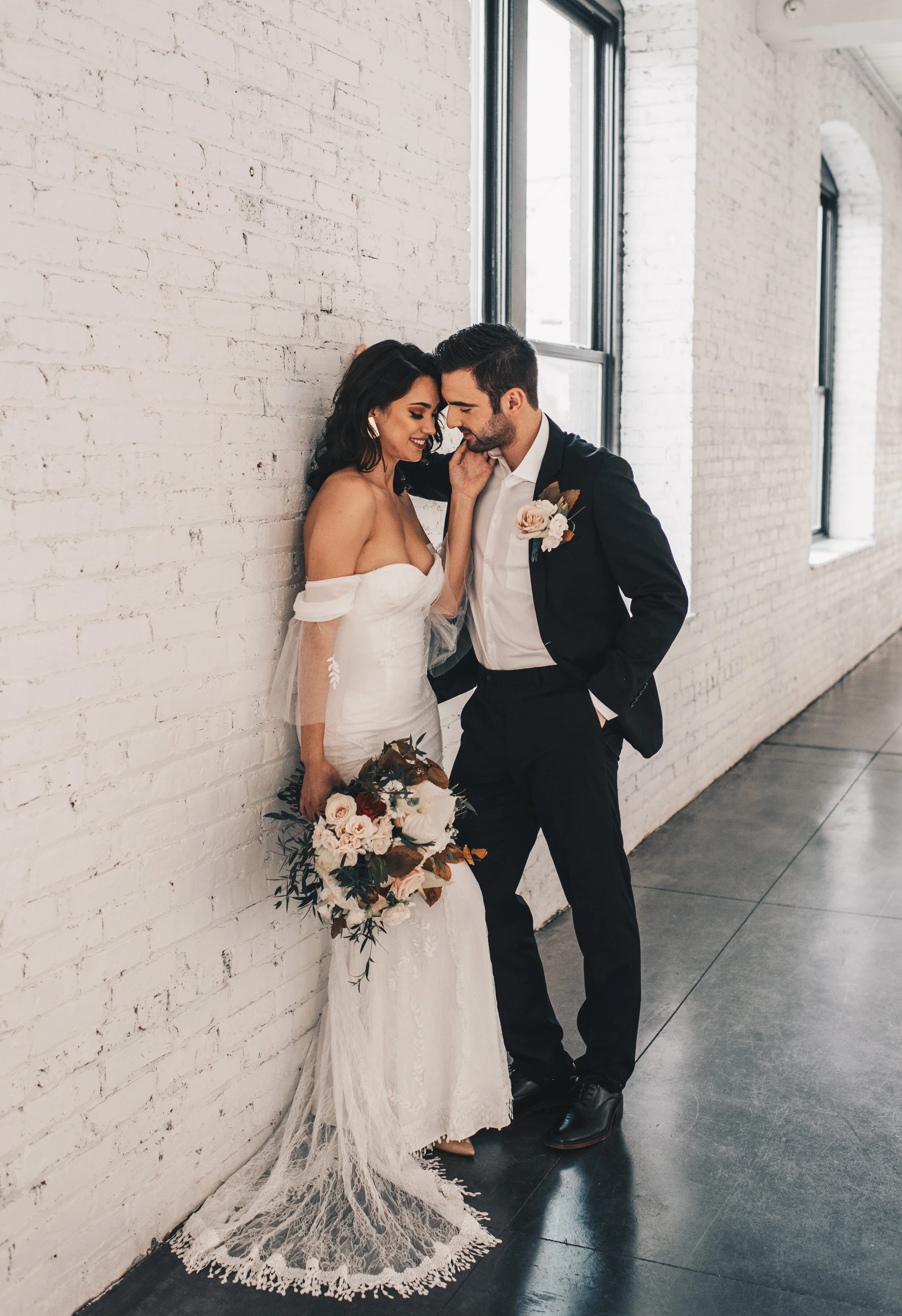 Company 251, Company 251 Wedding, Modern Industrial Wedding, Bride Wedding Day Photos, Boho Industrial Bride and Groom Photos, Simple Modern Bride, Romantic Wedding Inspiration