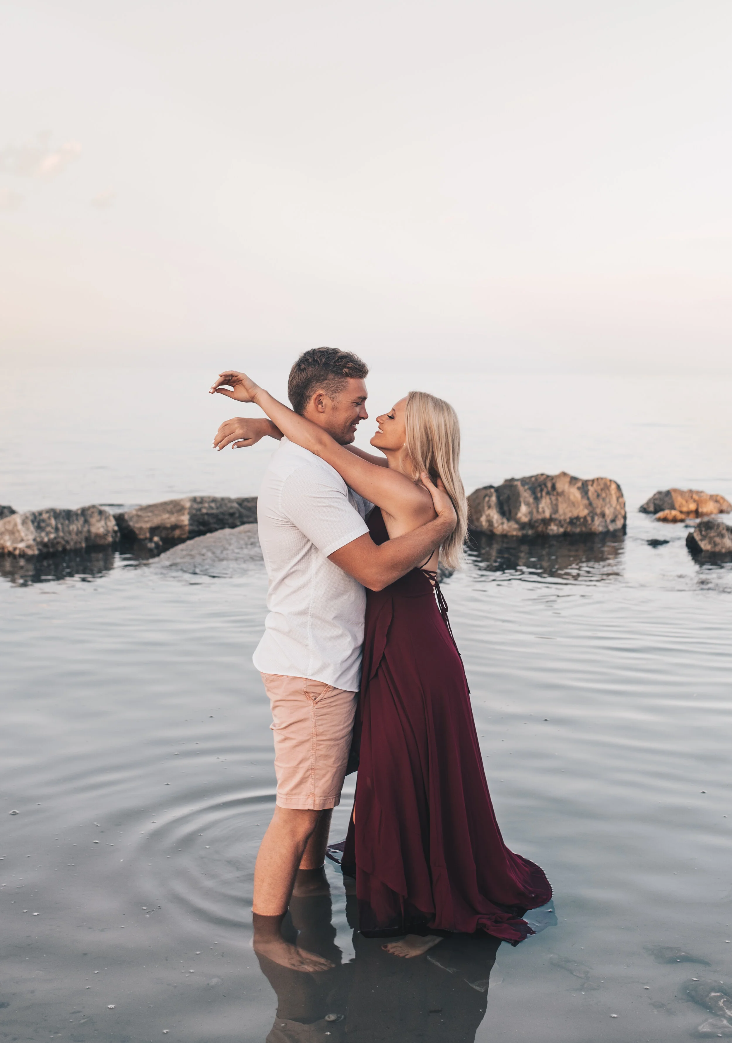 Summer Beach Engagement Session on Lake Michigan // Michigan City, IN // Hunter &amp; Mia 