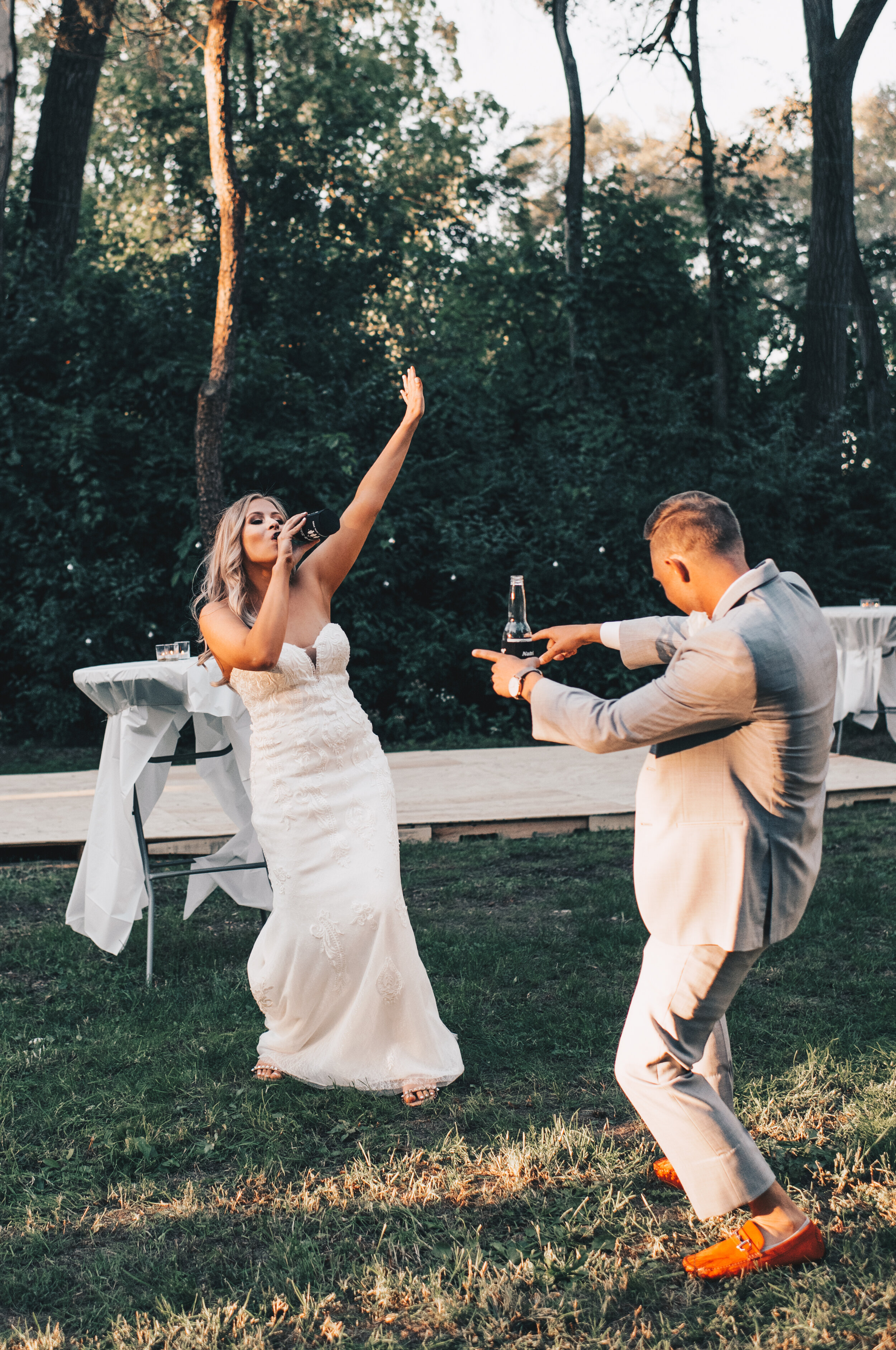 Midwest Backyard Wedding, Intimate Wedding, Outdoor Wedding, Illinois Backyard Wedding, Illinois Intimate Wedding, Bride &amp; Groom Photos 