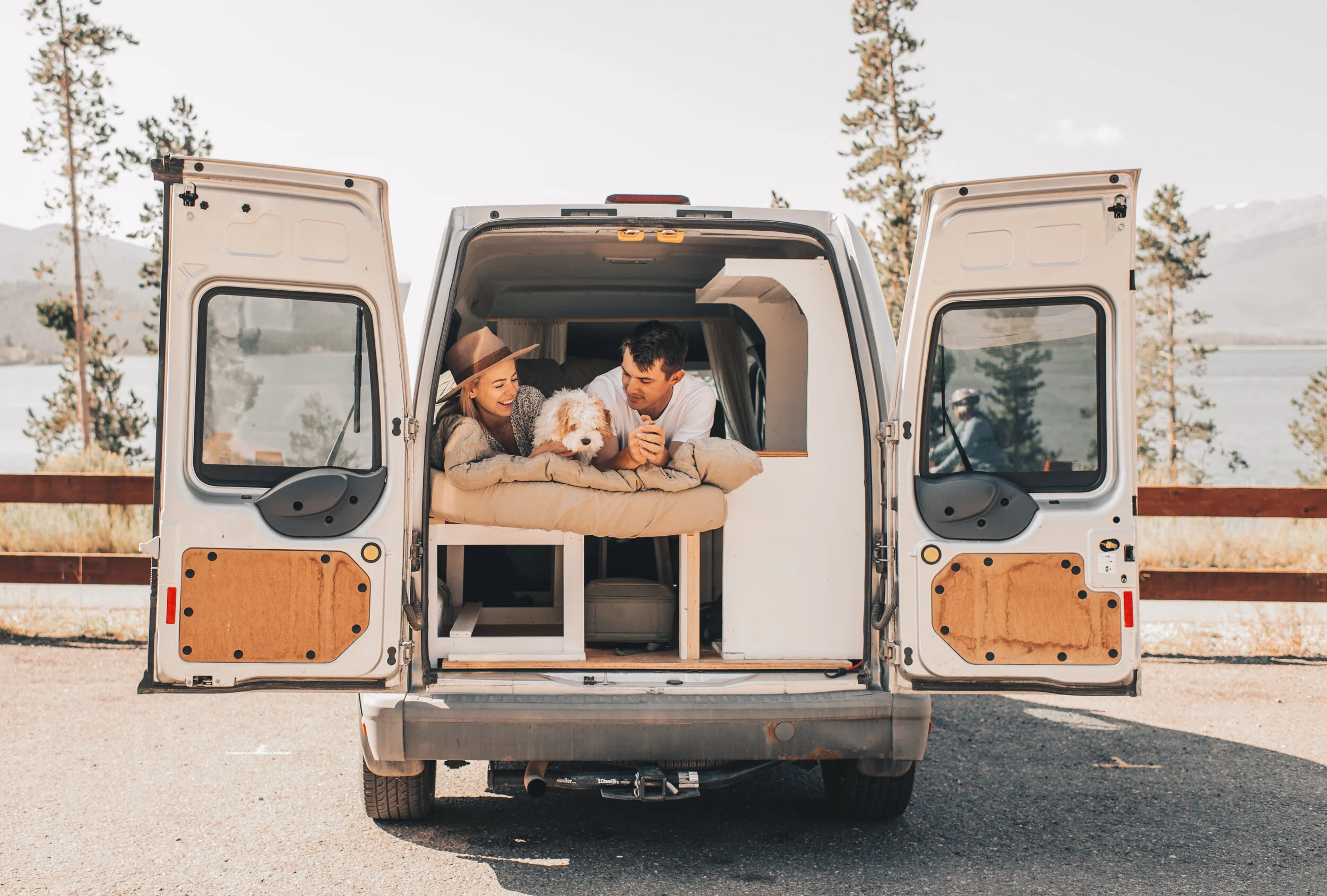 Van Life Colorado Couples Shoot // Dillon Reservoir, CO // Mark &amp; Ella