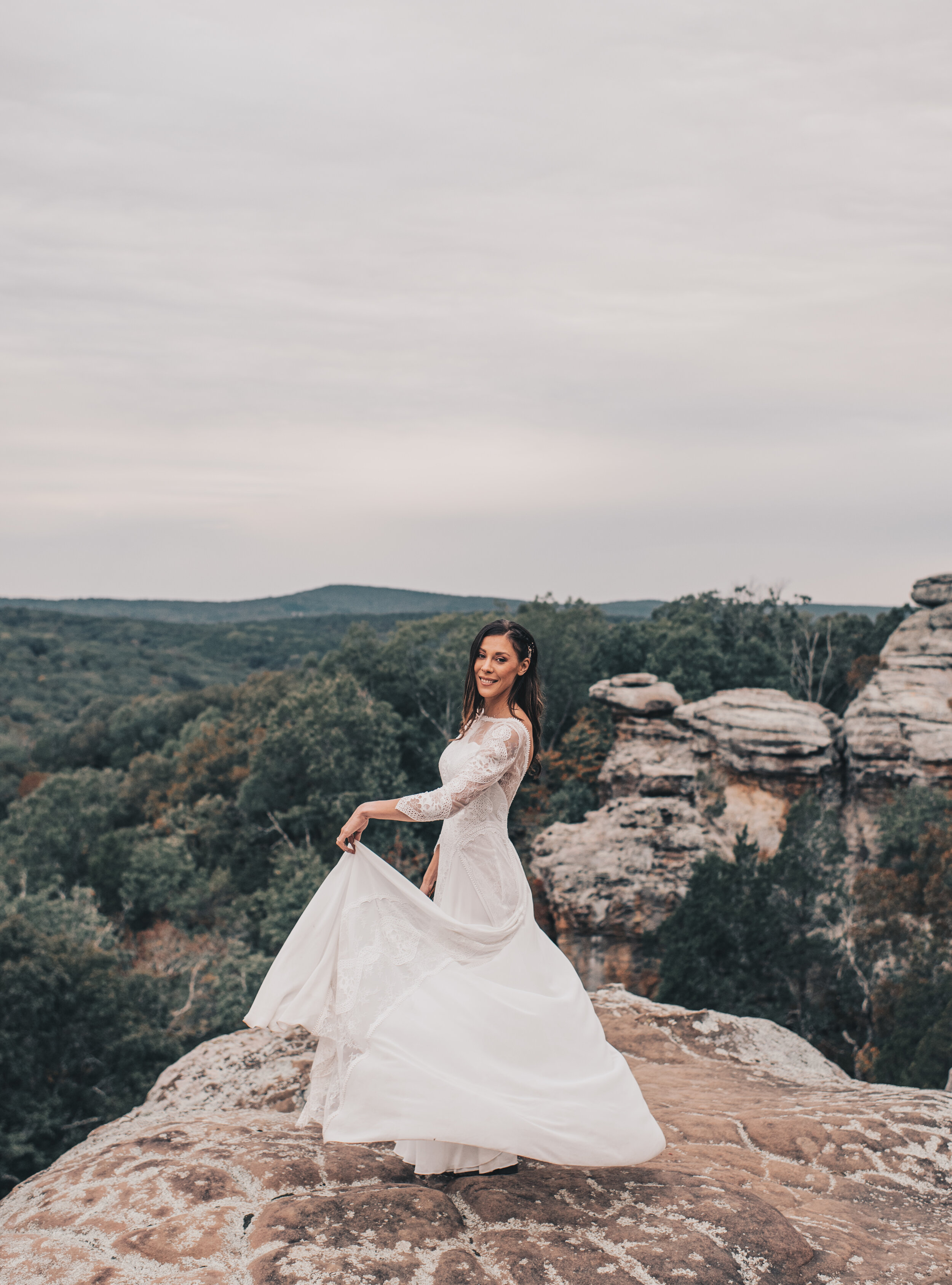 Garden of the Gods Herod Illinois Elopement, Garden of the Gods Herod Illinois Bride And Groom Photos, Adventurous Elopement, Mountain Adventurous Elopement, Illinois Wedding and Elopement