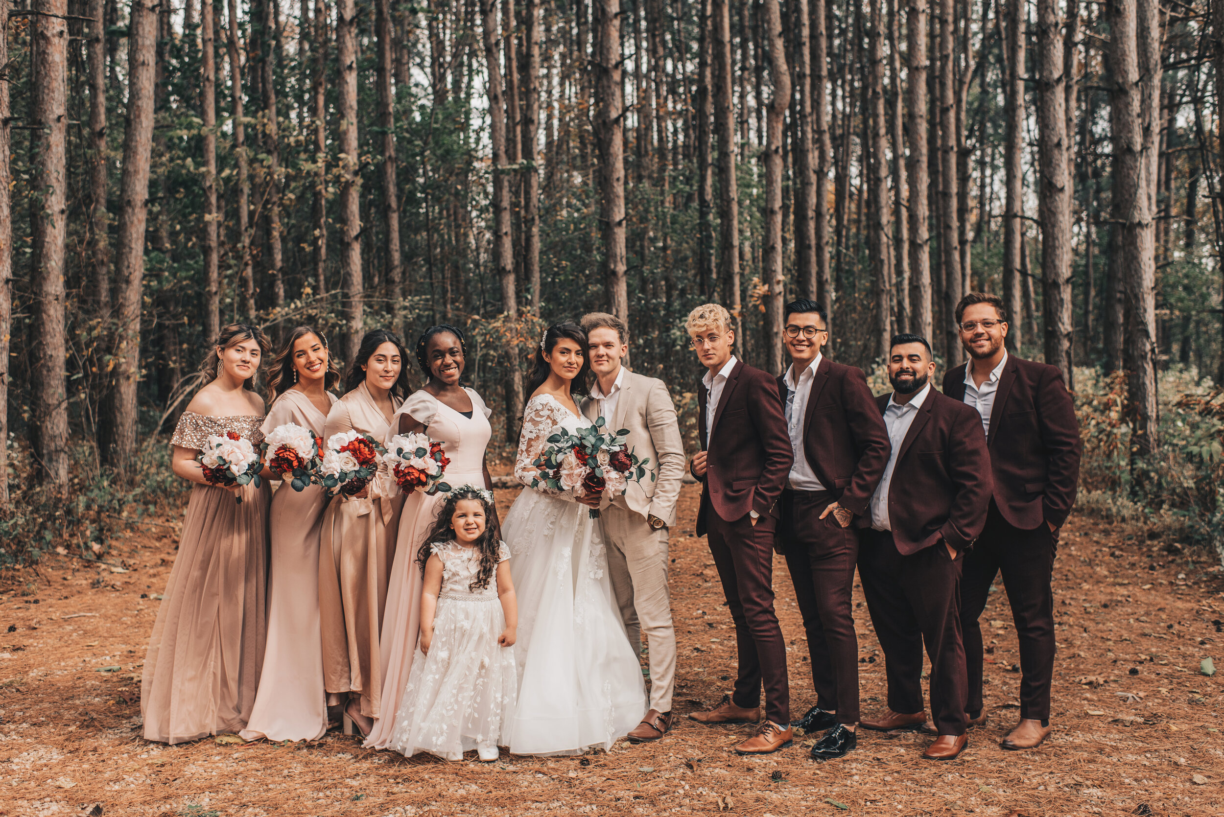 Wisconsin Wedding, Midwest Airbnb Wedding, Adventurous Airbnb Wedding, Outdoor Fall Modern Rustic Wedding, Wisconsin Photographer, Wisconsin Wedding Venue, Forest Pine Trees Bridal Party Photos