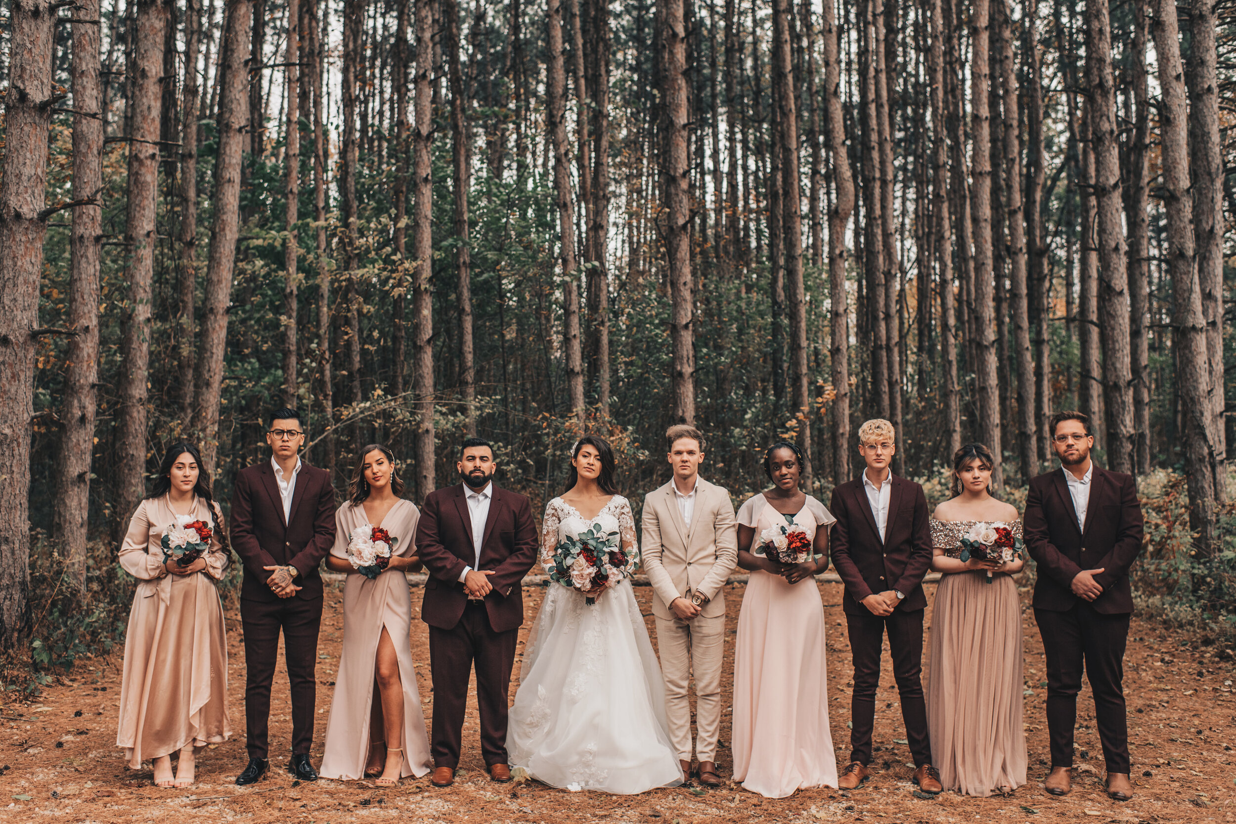 Wisconsin Wedding, Midwest Airbnb Wedding, Adventurous Airbnb Wedding, Outdoor Fall Modern Rustic Wedding, Wisconsin Photographer, Wisconsin Wedding Venue, Forest Pine Trees Bridal Party Photos