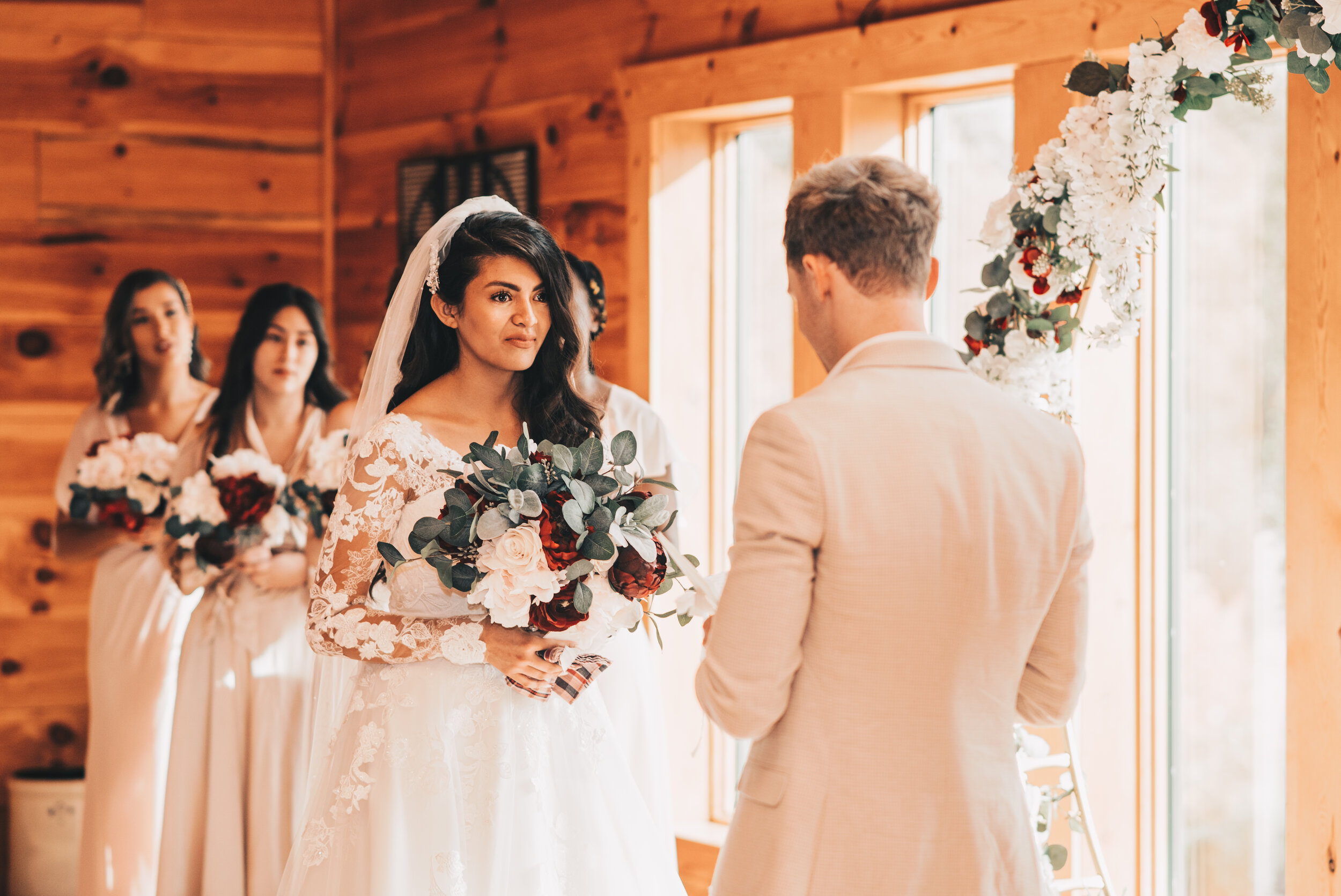 Wisconsin Wedding, Midwest Airbnb Wedding, Adventurous Airbnb Wedding, Outdoor Fall Modern Rustic Wedding, Wisconsin Photographer, Wisconsin Wedding Venue, Ceremony