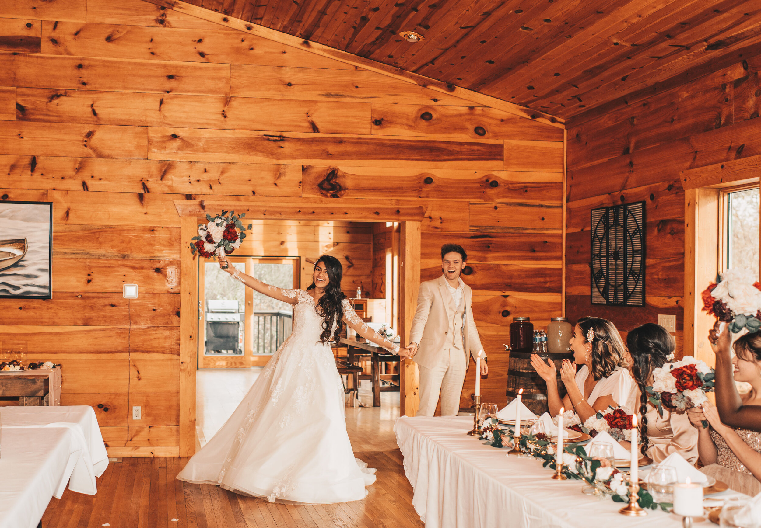 Wisconsin Wedding, Midwest Airbnb Wedding, Adventurous Airbnb Wedding, Outdoor Fall Modern Rustic Wedding, Wisconsin Photographer, Wisconsin Wedding Venue, Reception