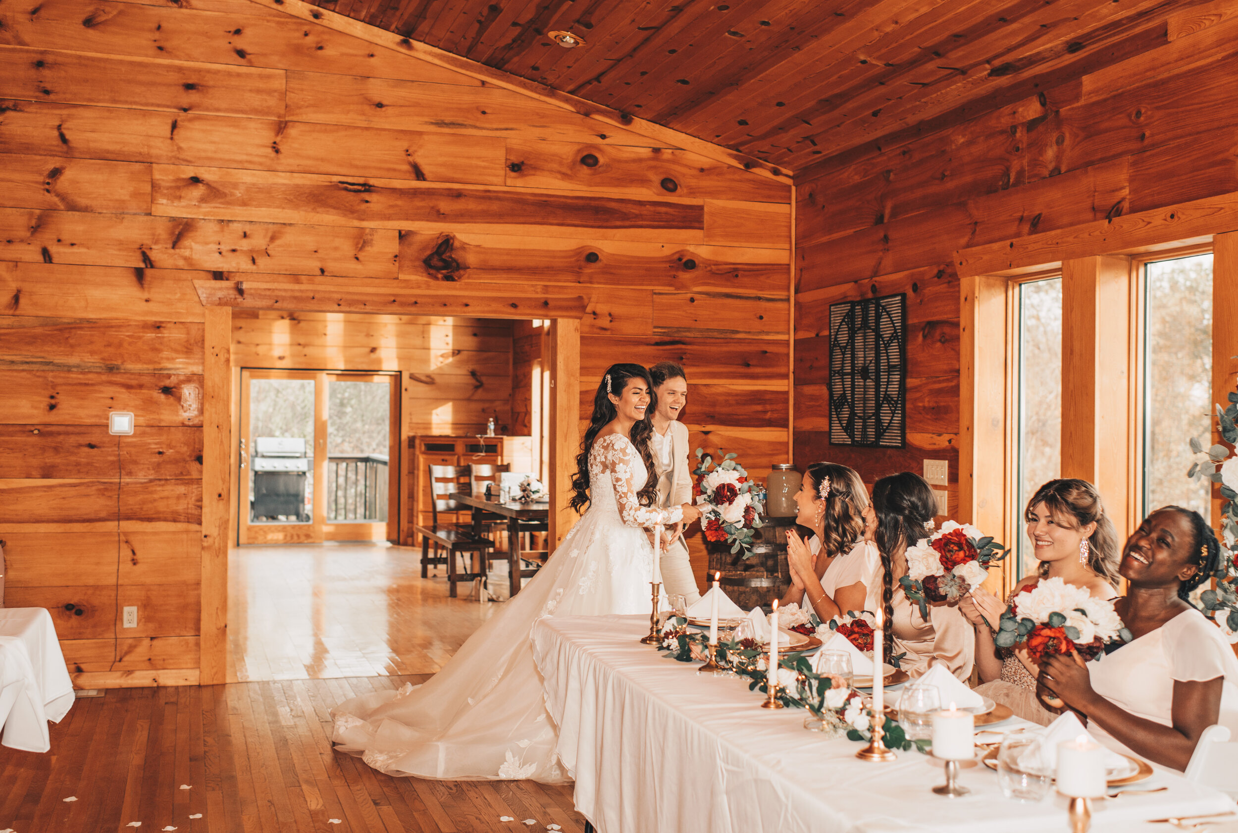 Wisconsin Wedding, Midwest Airbnb Wedding, Adventurous Airbnb Wedding, Outdoor Fall Modern Rustic Wedding, Wisconsin Photographer, Wisconsin Wedding Venue, Reception