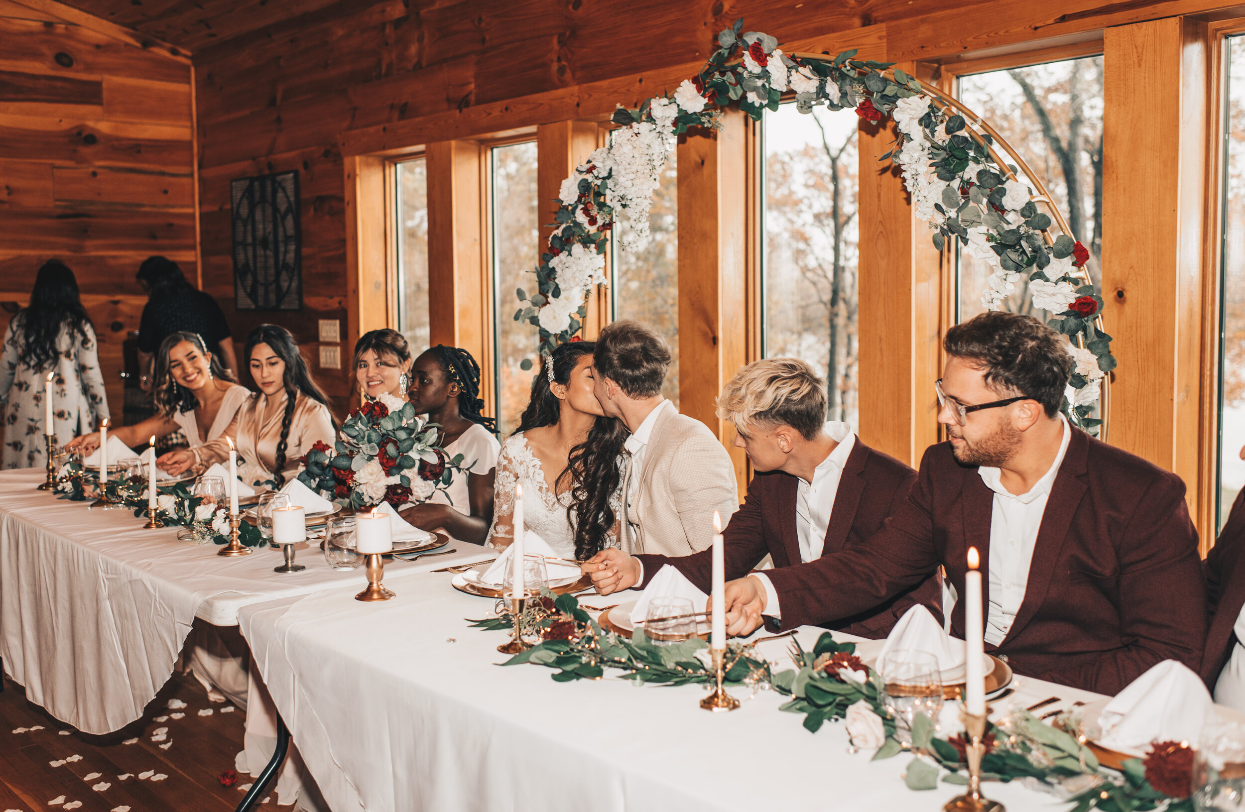 Wisconsin Wedding, Midwest Airbnb Wedding, Adventurous Airbnb Wedding, Outdoor Fall Modern Rustic Wedding, Wisconsin Photographer, Wisconsin Wedding Venue, Reception