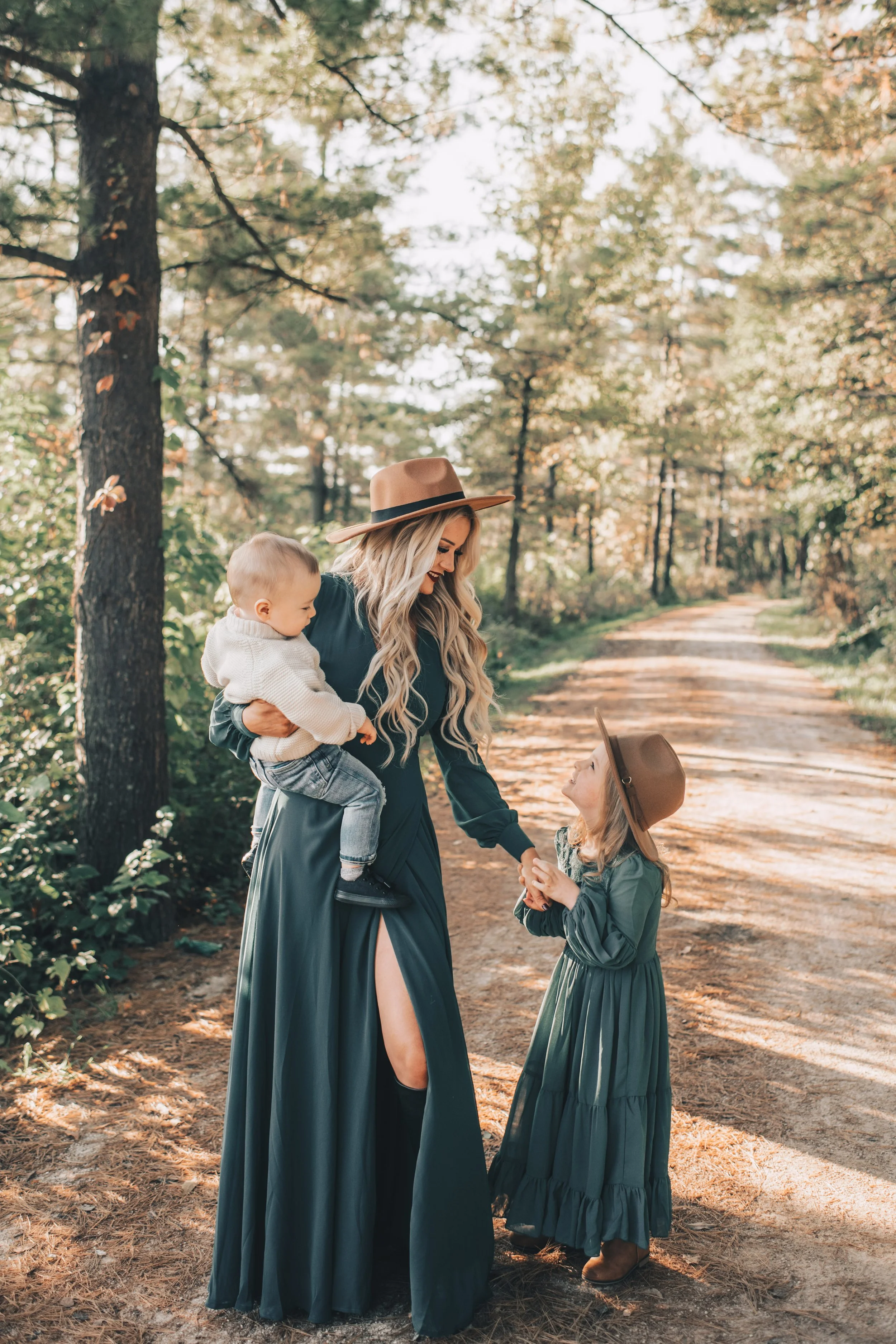 Family Fall Session 2021 - 23.jpg
