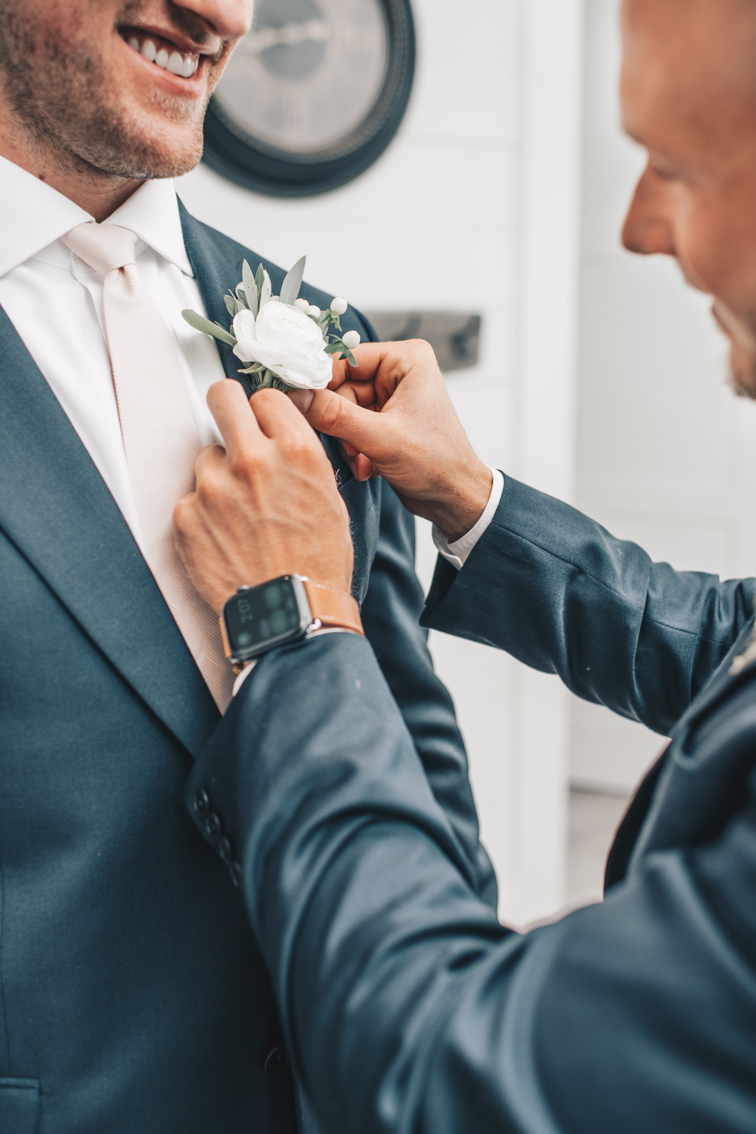 Illinois Wedding, Illinois Wedding Photographer, Northern Illinois Wedding, Providence Vineyard Wedding, Chicago Wedding, Groom Getting Ready